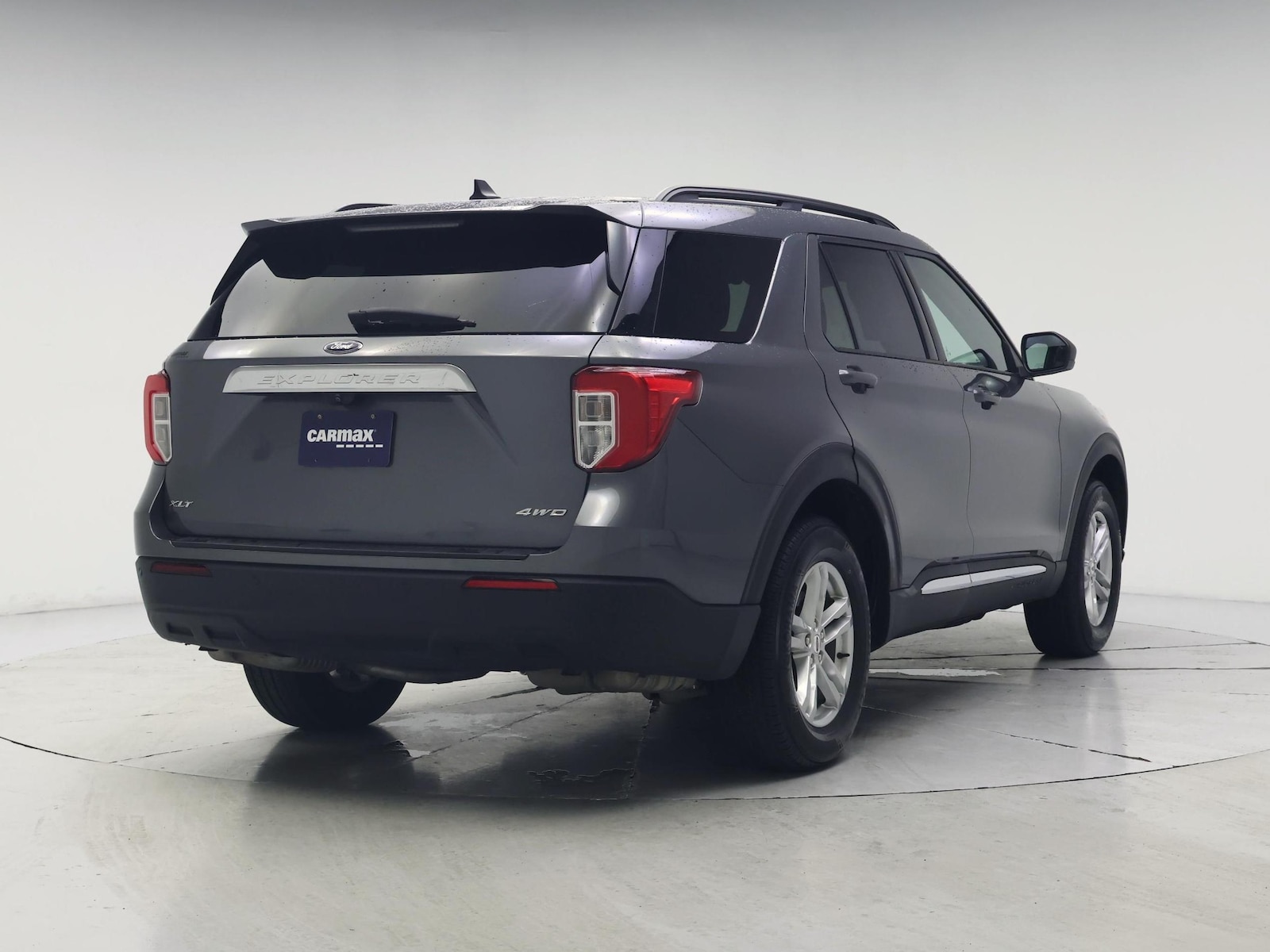 2022 Ford Explorer XLT - Photo 9