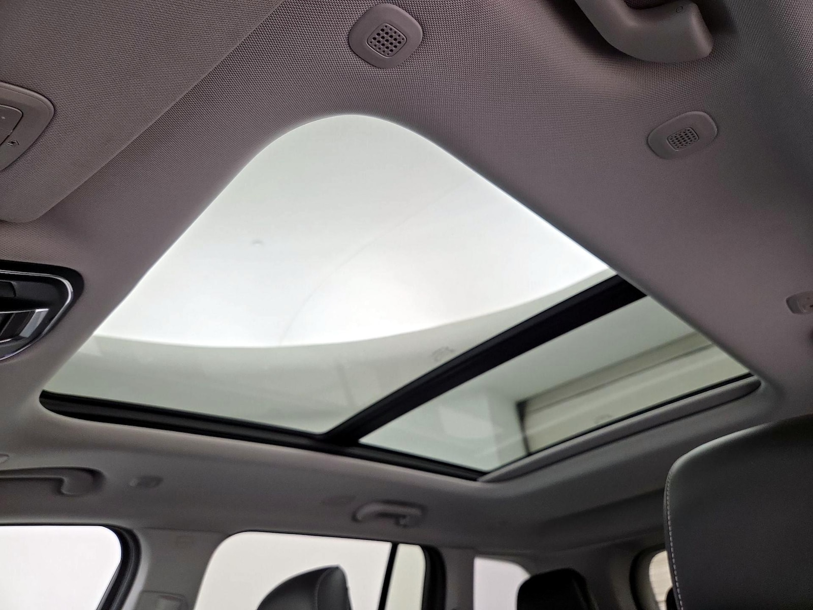 Panoramic Sunroof