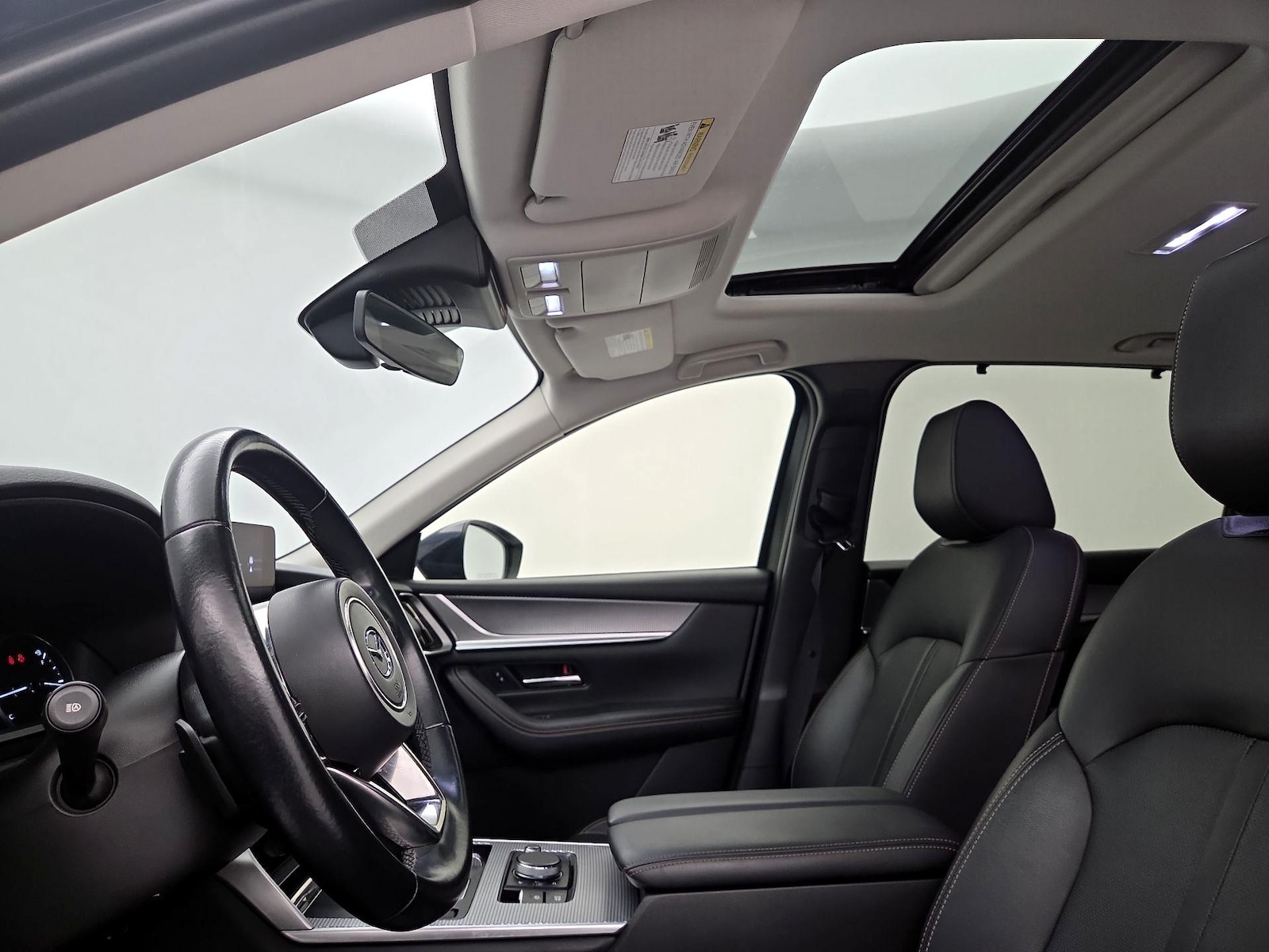 Sunroof(s) & Overhead Airbags