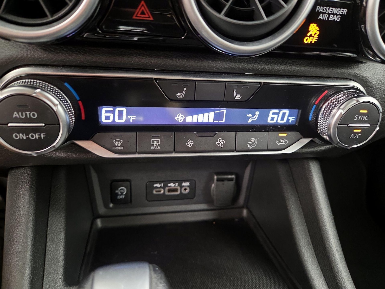 2025 Nissan Sentra SR - Photo 17