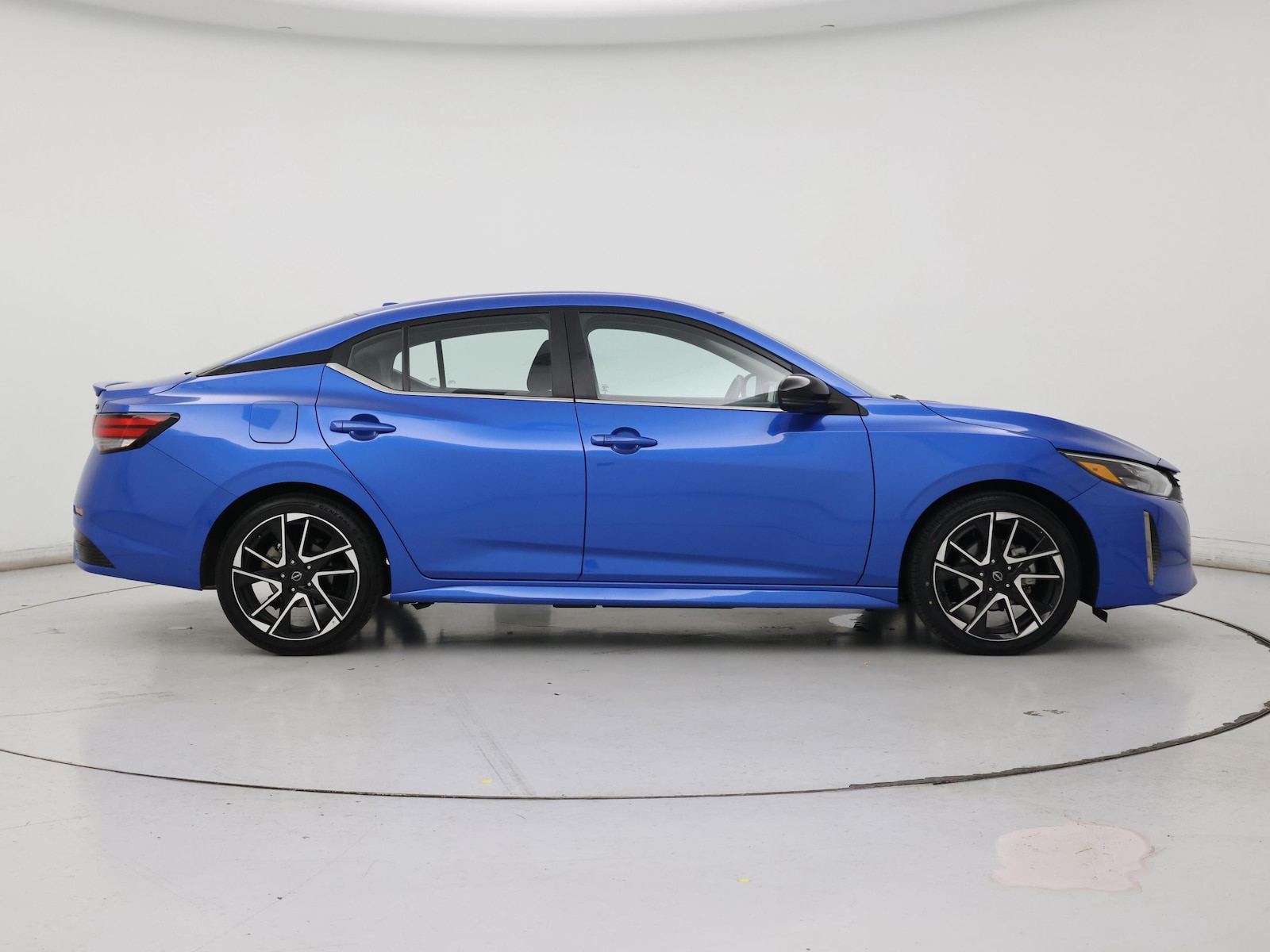 2025 Nissan Sentra SR - Photo 8