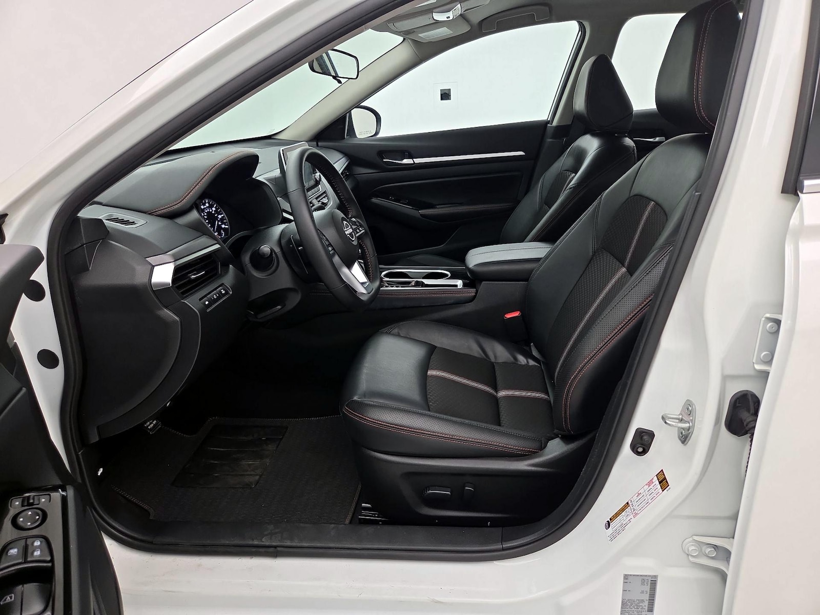 Power Seat(s) & Side Airbags