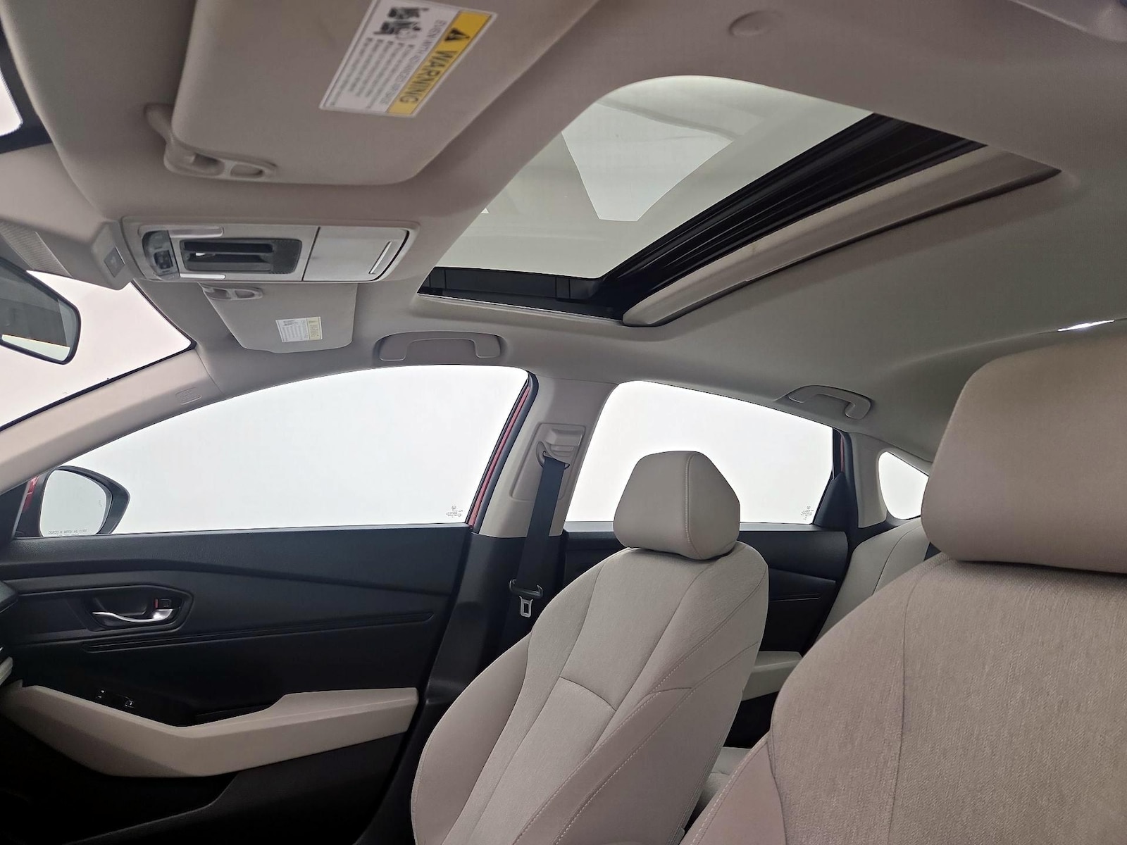Sunroof(s) & Overhead Airbags