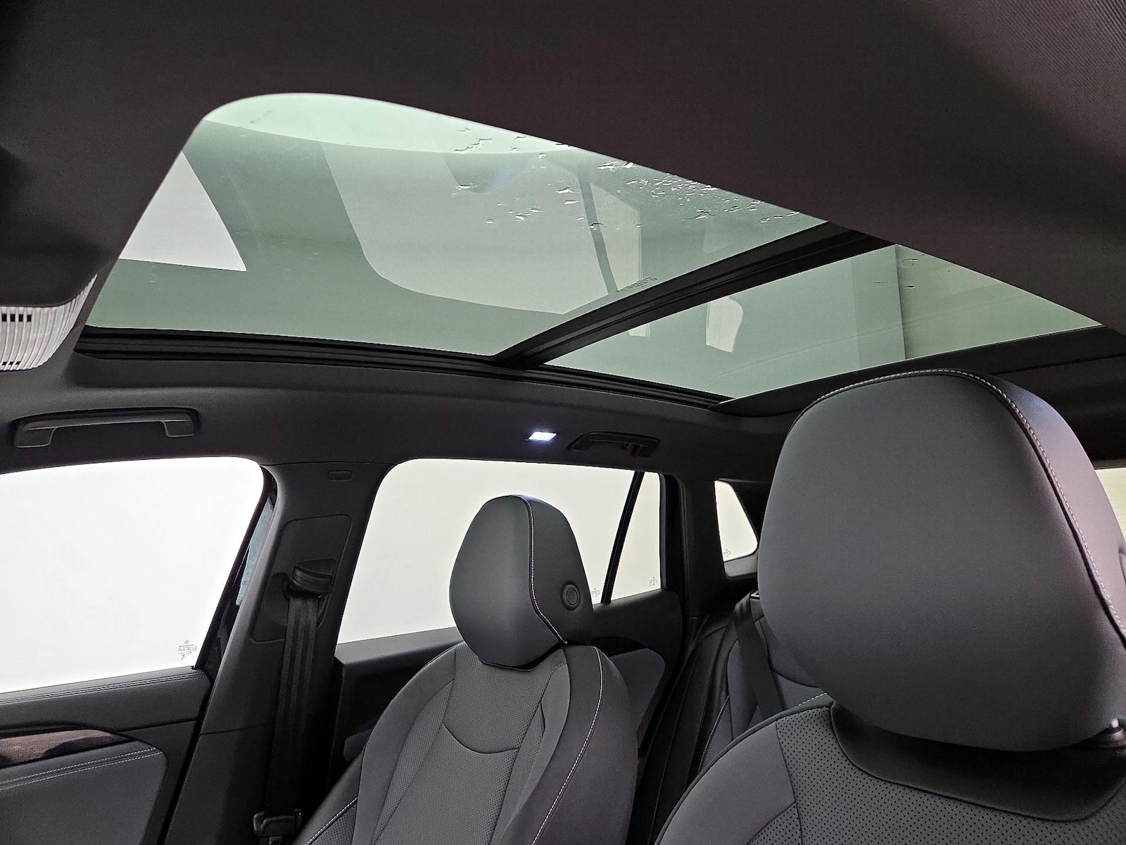 Panoramic Sunroof