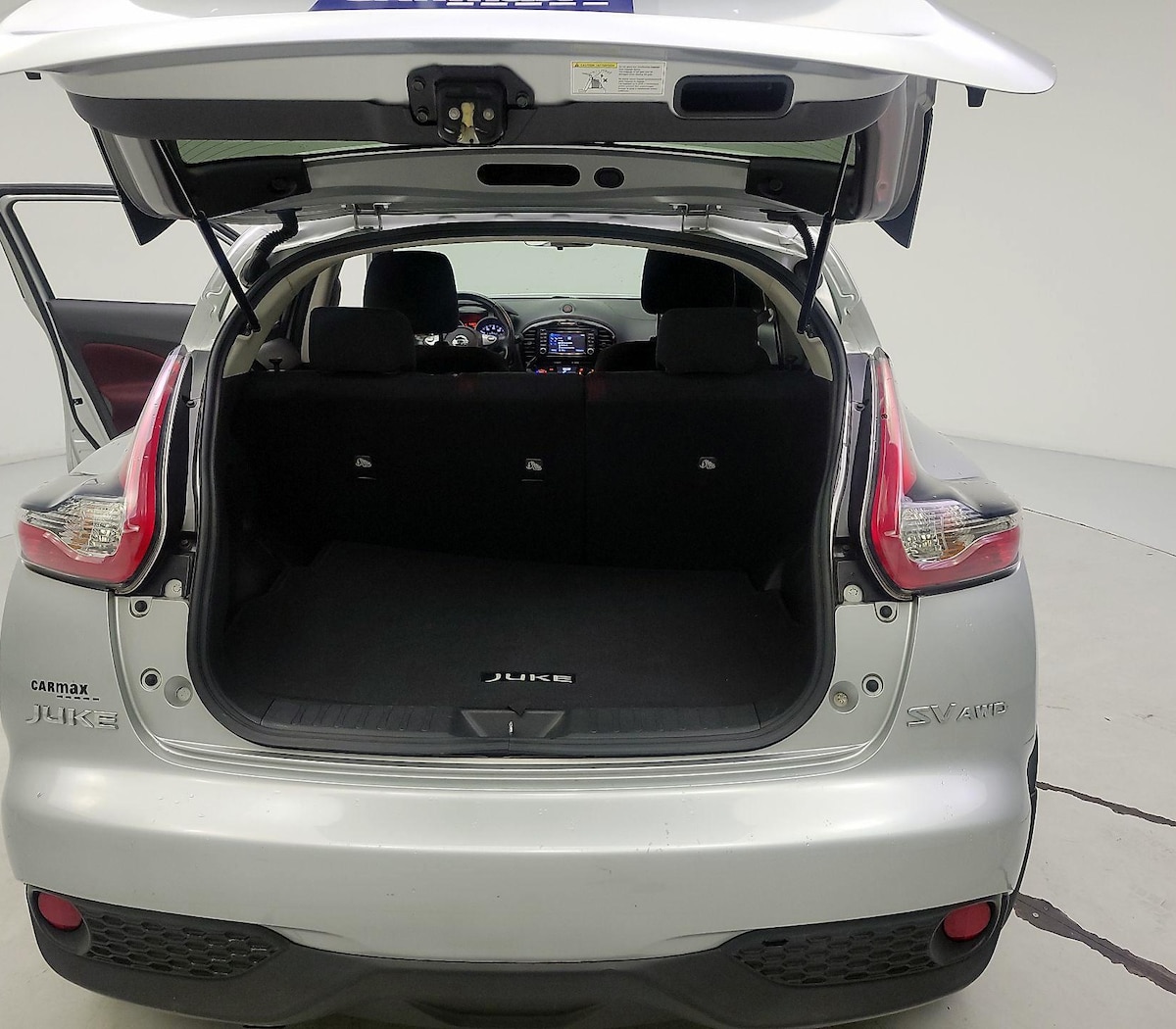 Trunk/Cargo (Seats Up)