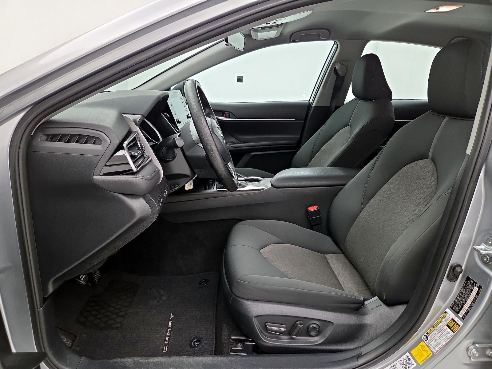 Power Seat(s) & Side Airbags