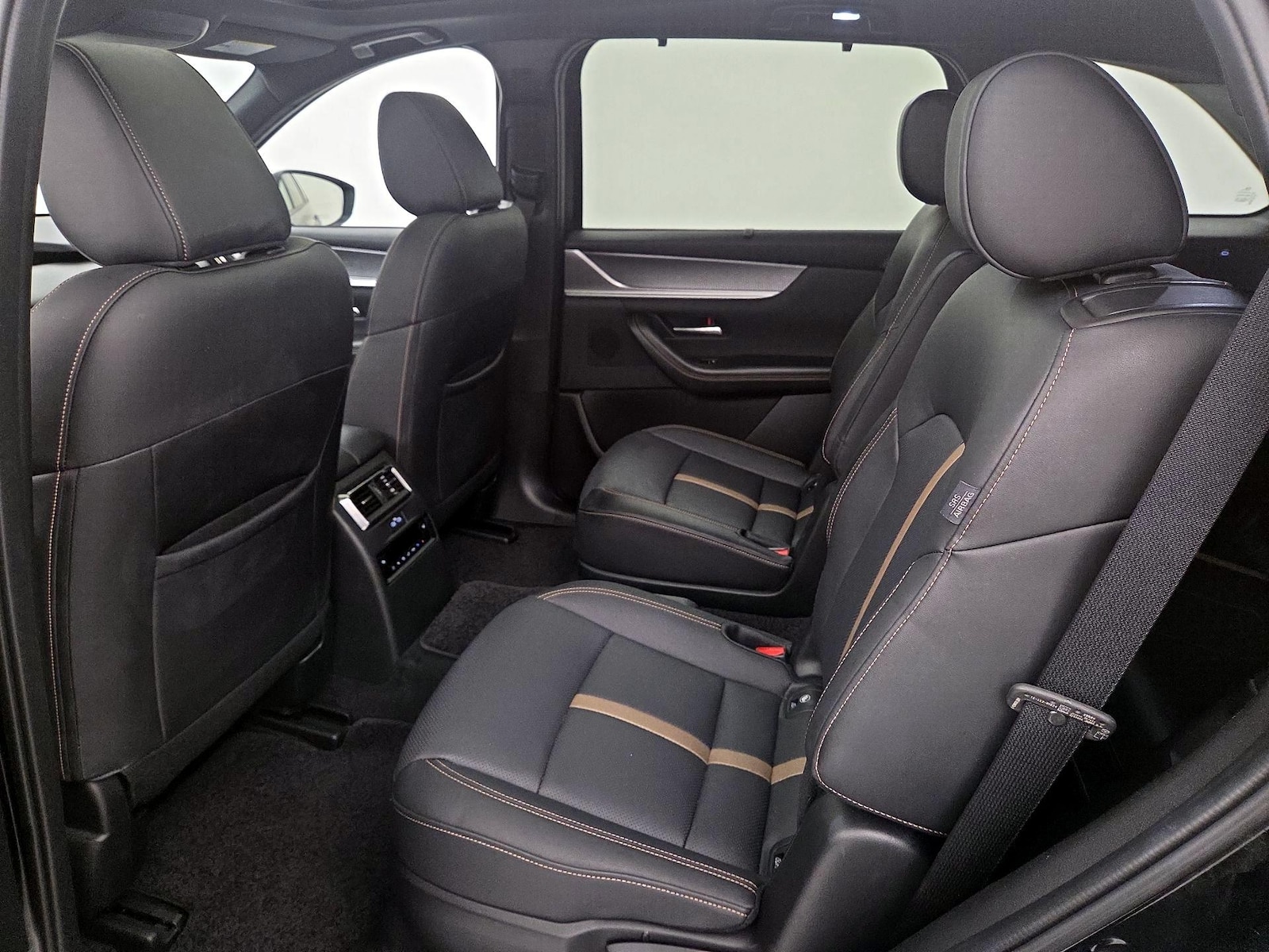 Rear Air Conditioning