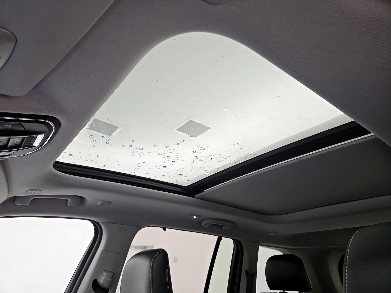 Panoramic Sunroof