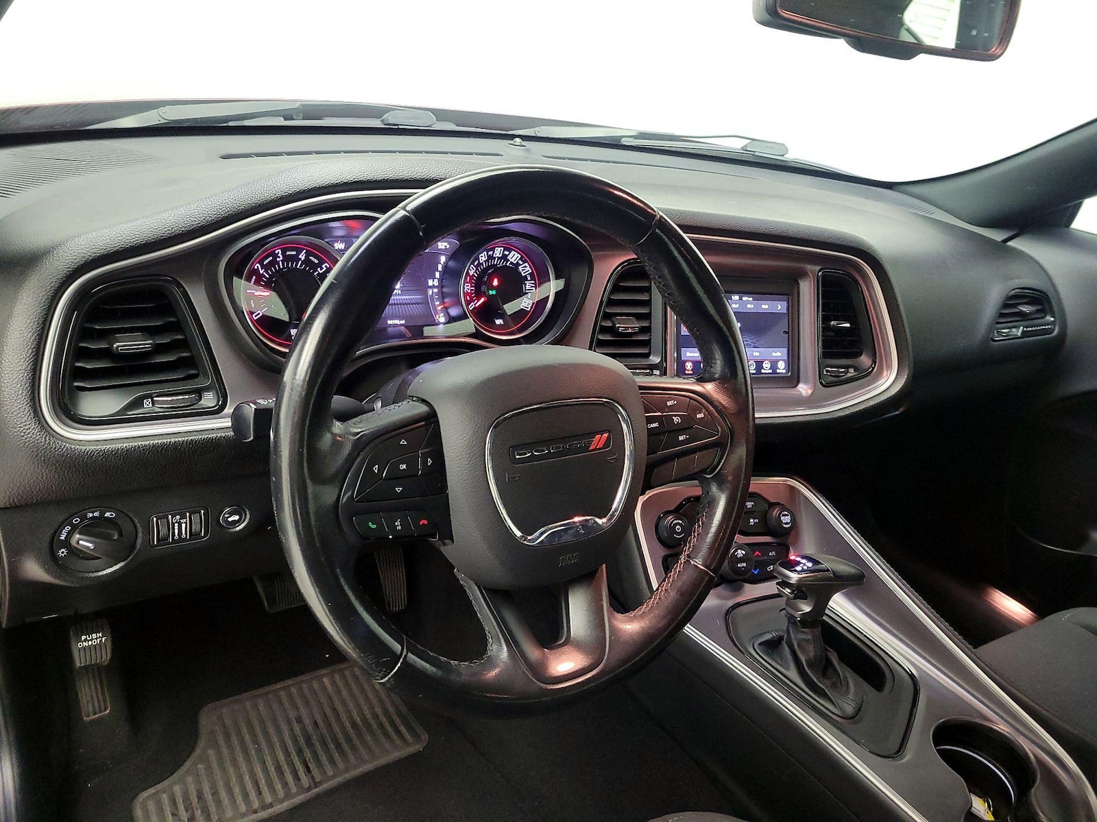 Apple CarPlay® & Android Auto™