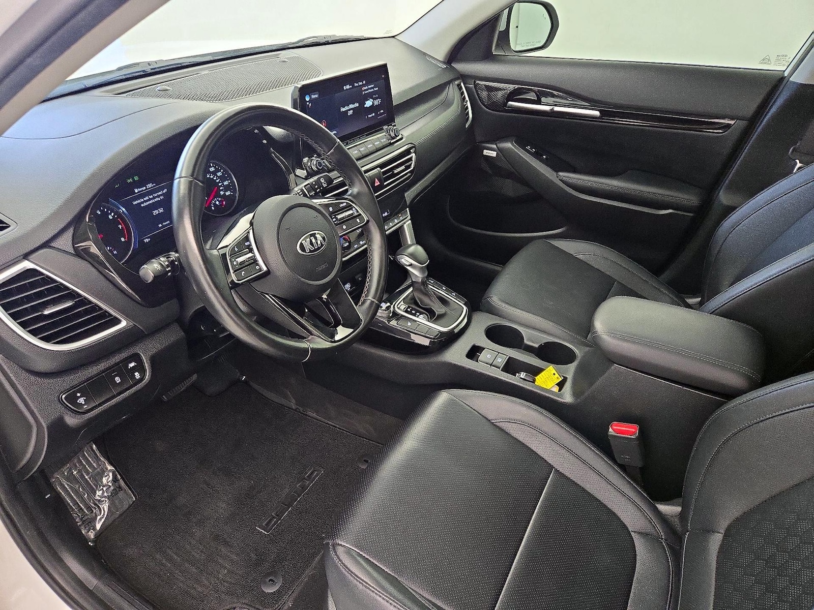 2021 Kia Seltos SX, photo 12