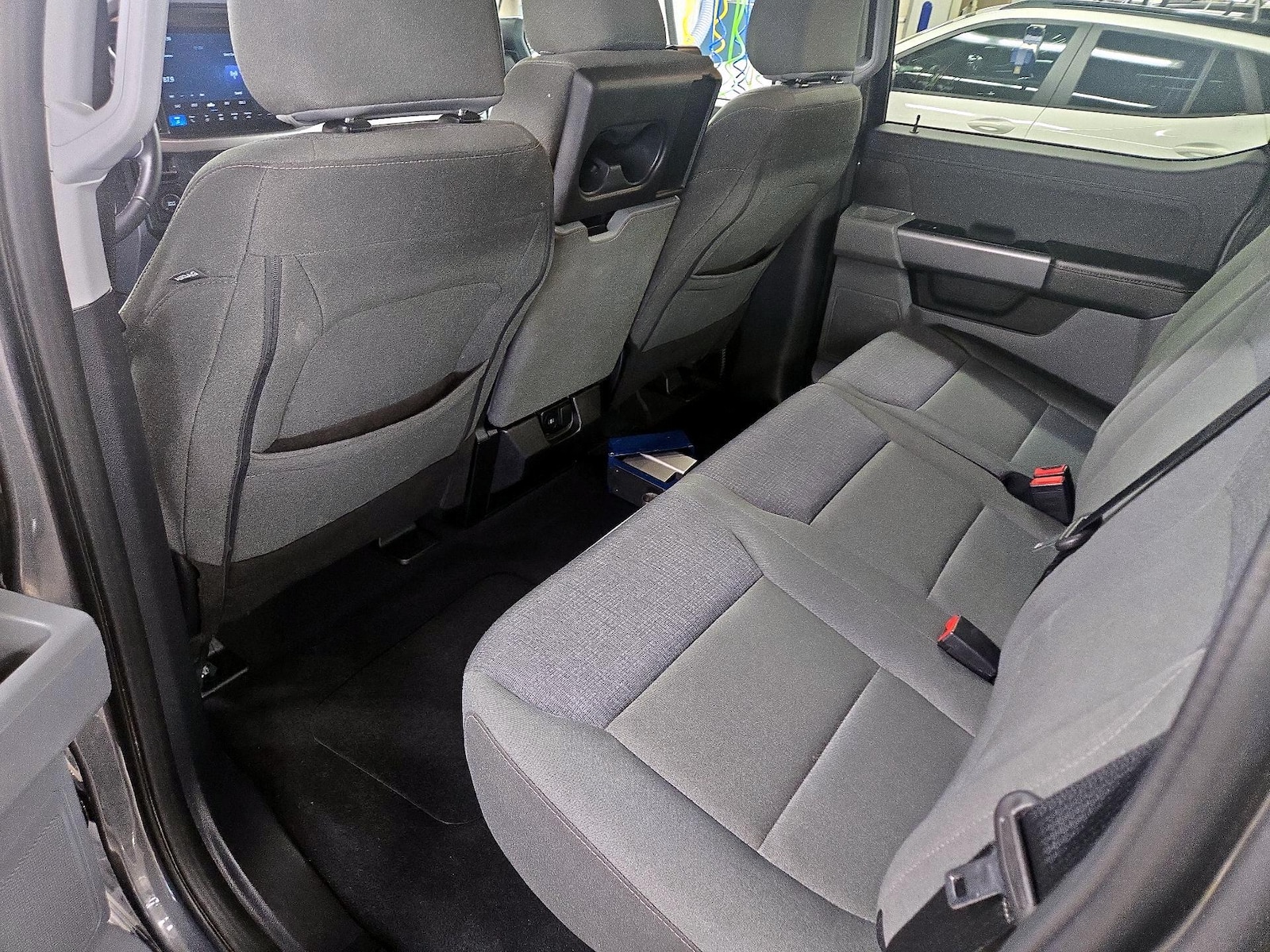 2025 Ford F-150 XLT - Photo 19