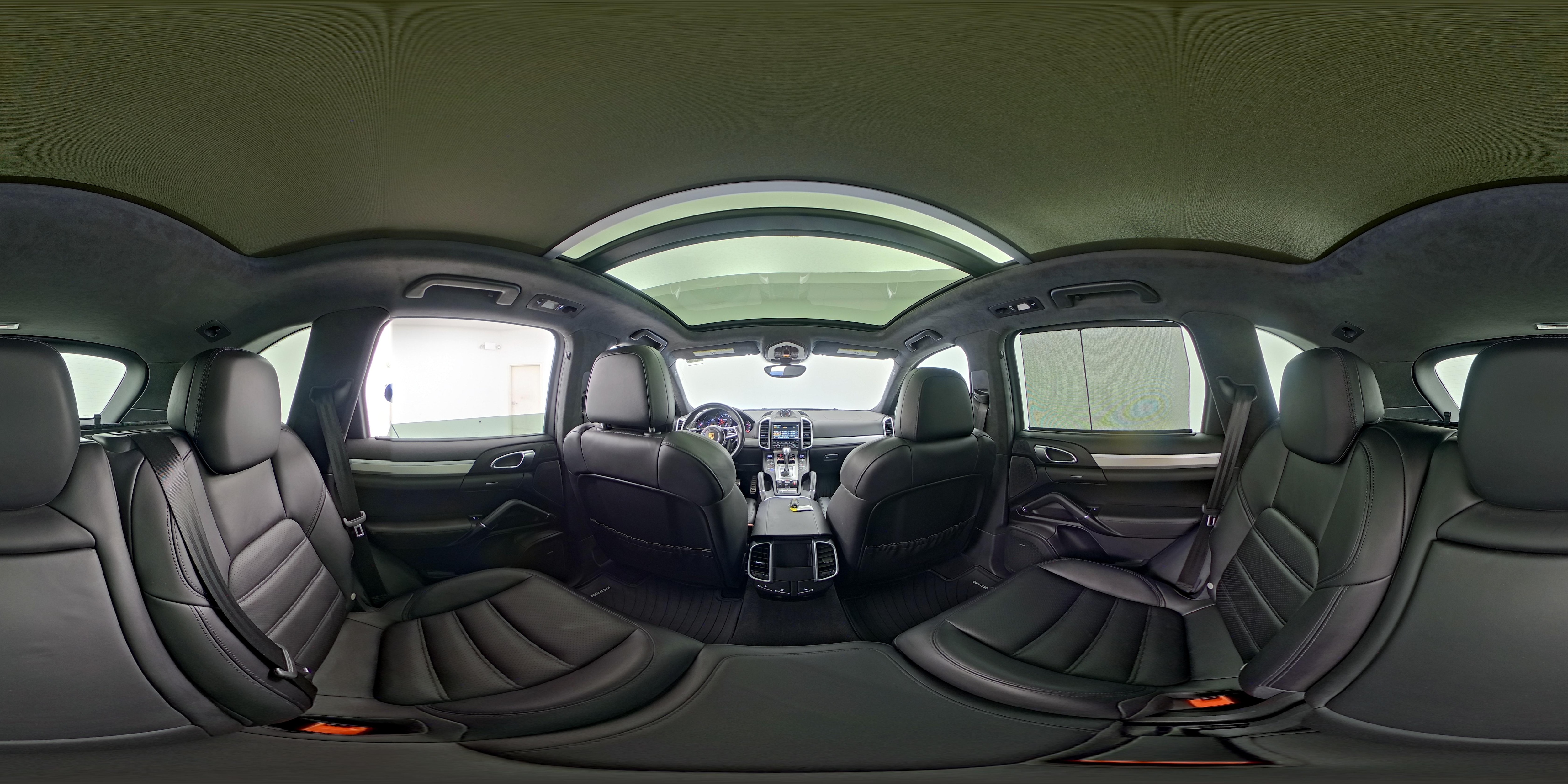 2016 Porsche Cayenne Turbo - Photo 26