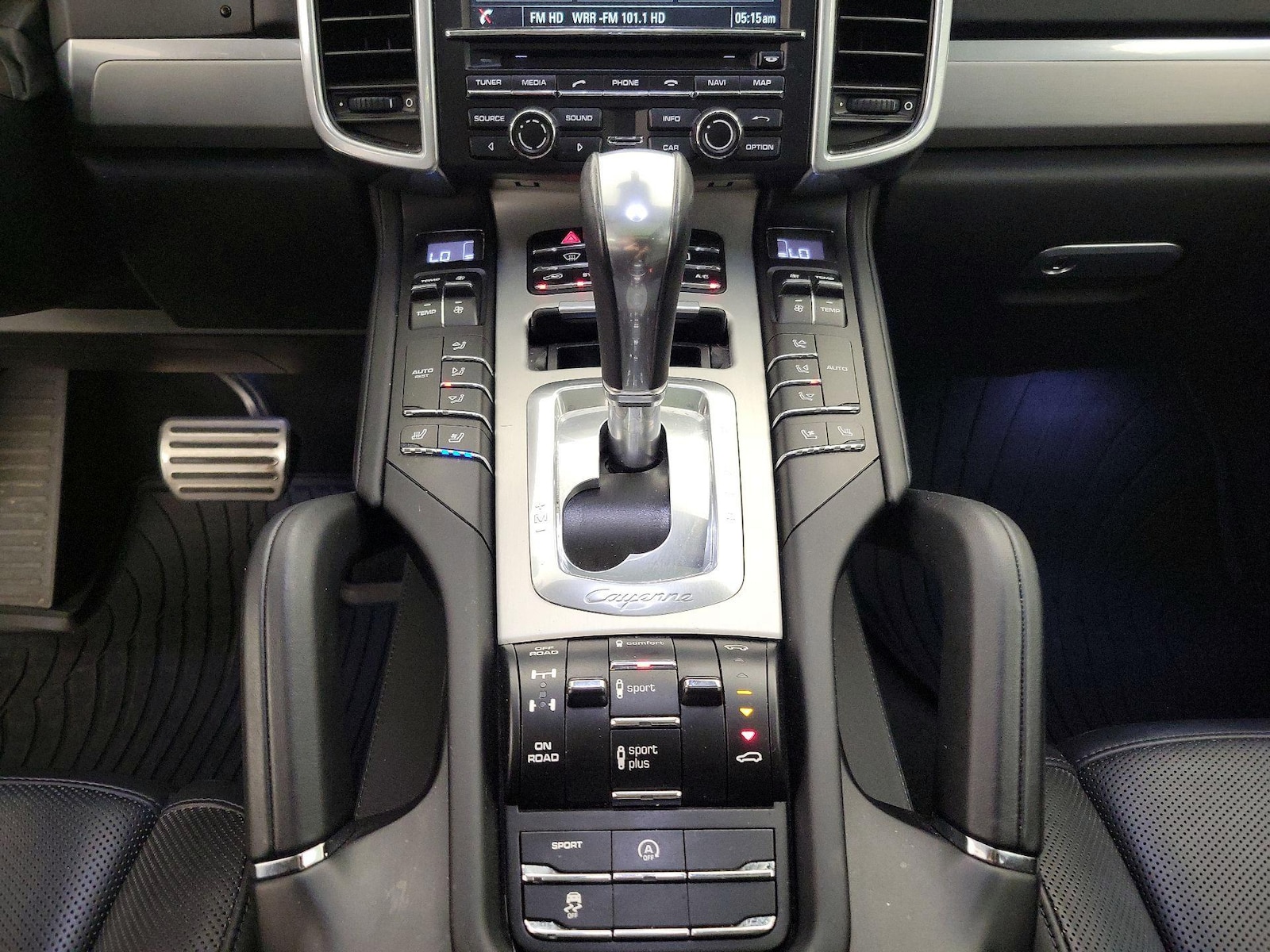 2016 Porsche Cayenne Turbo - Photo 19