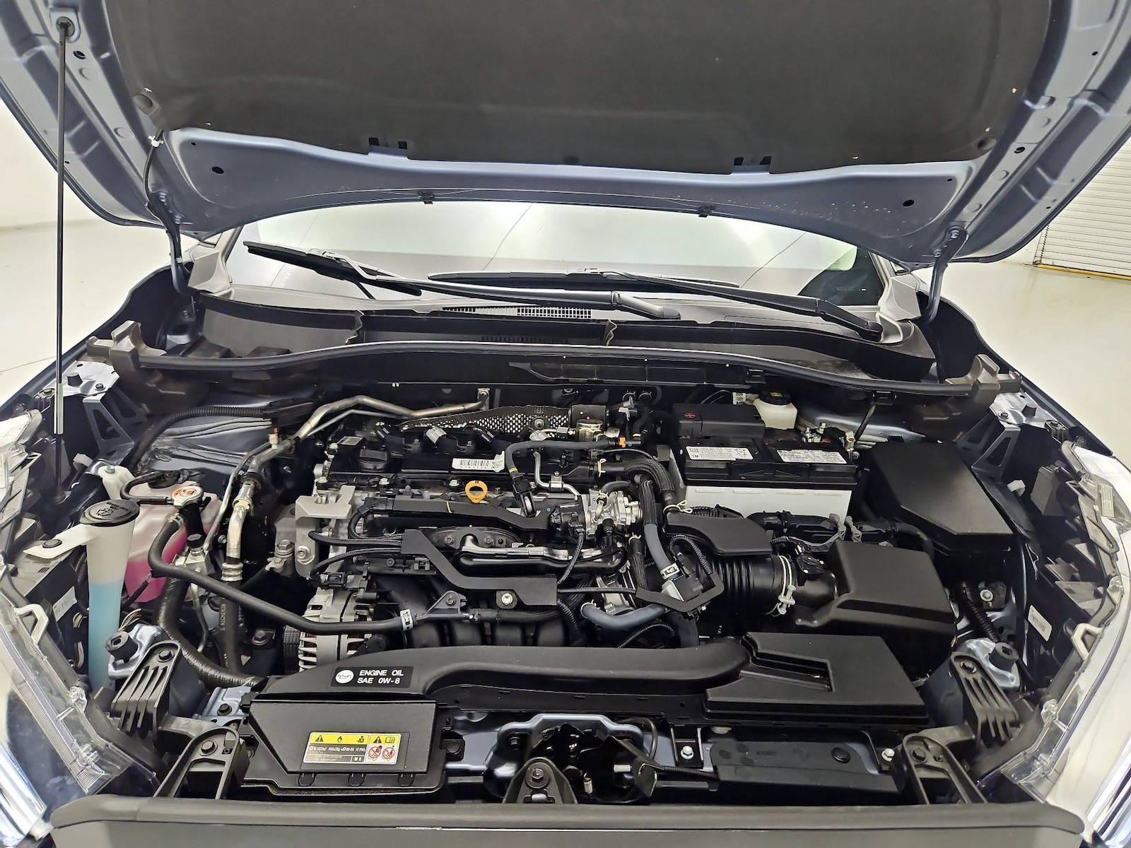 2025 Toyota Corolla Cross XLE - Photo 23