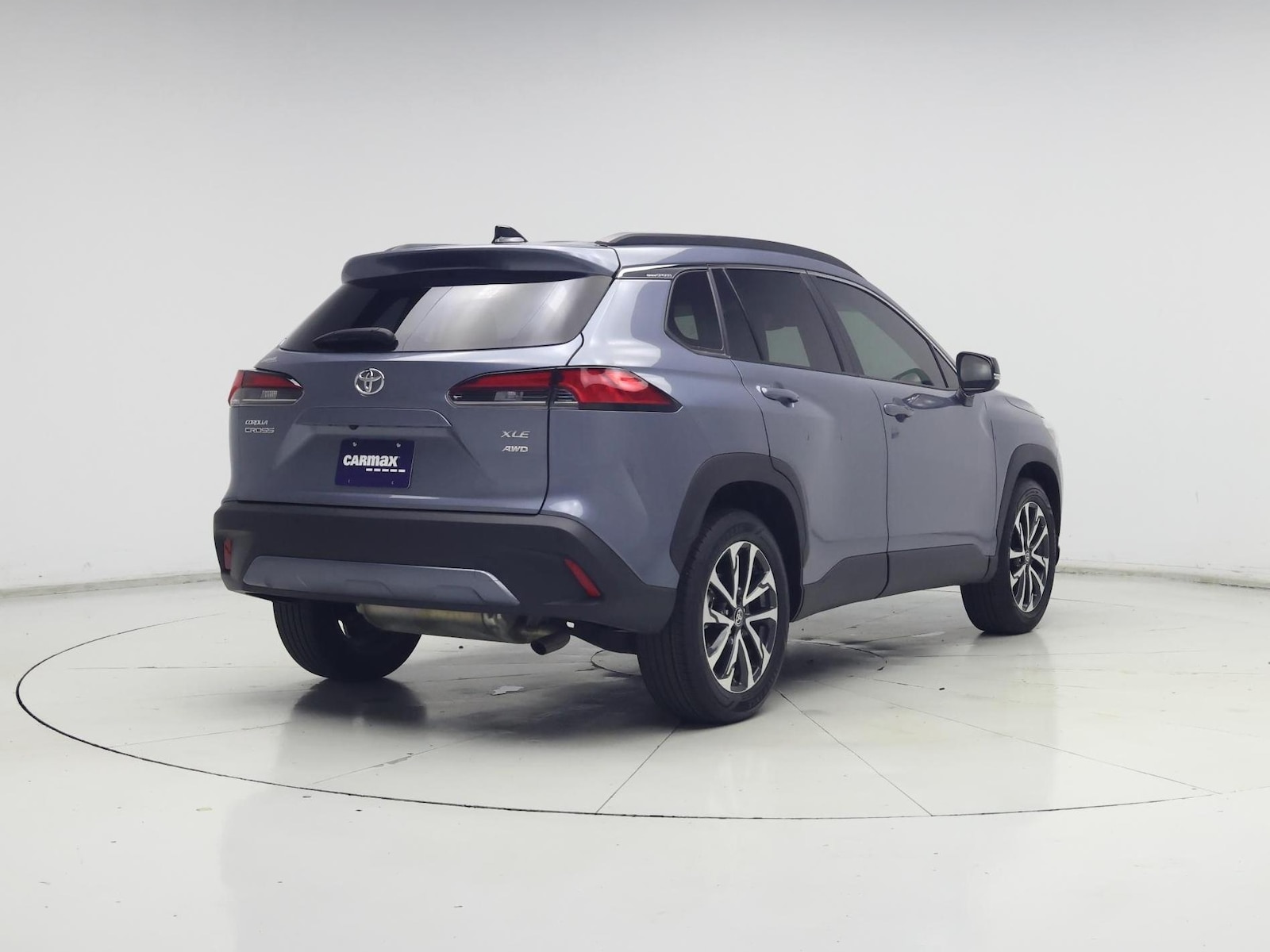 2025 Toyota Corolla Cross XLE - Photo 9