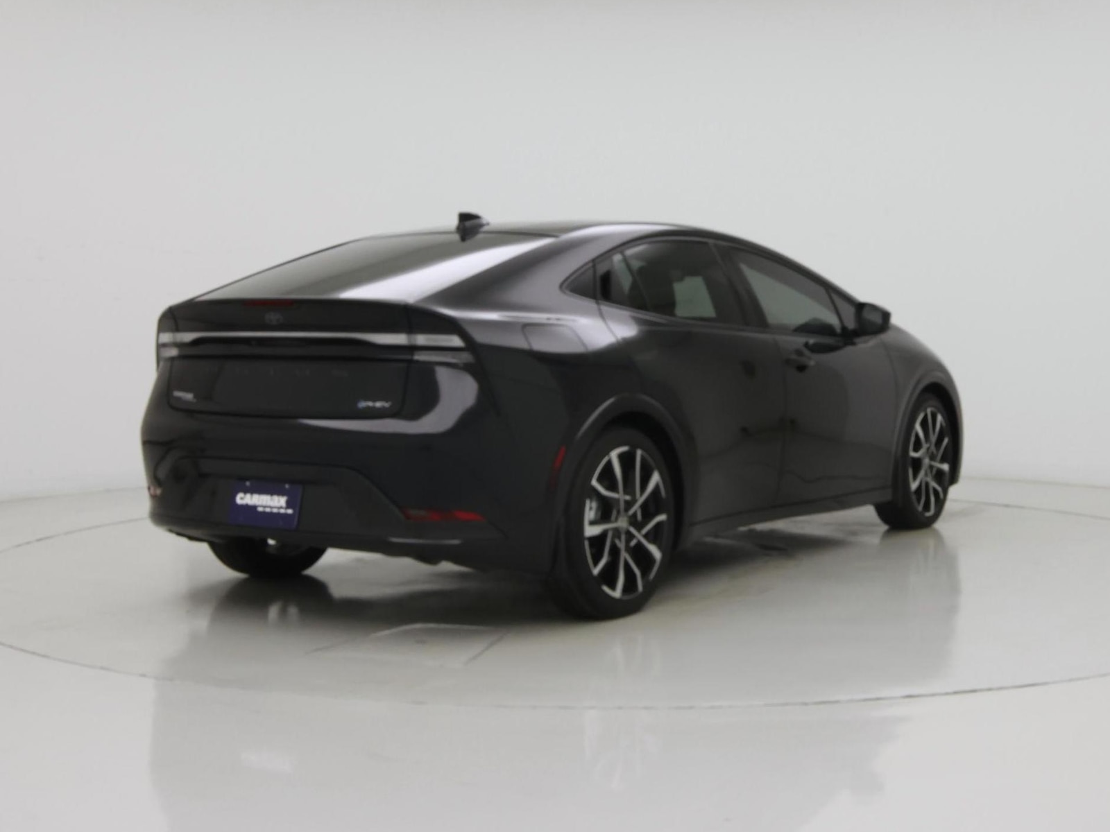 2026 Toyota Prius Plug-in Hybrid XSE - Photo 9