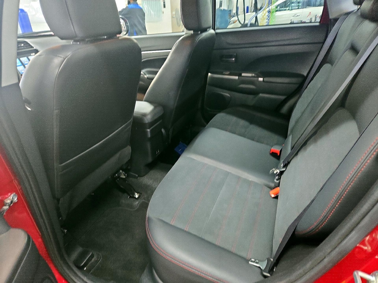 2025 Mitsubishi Outlander Sport SE - Photo 20