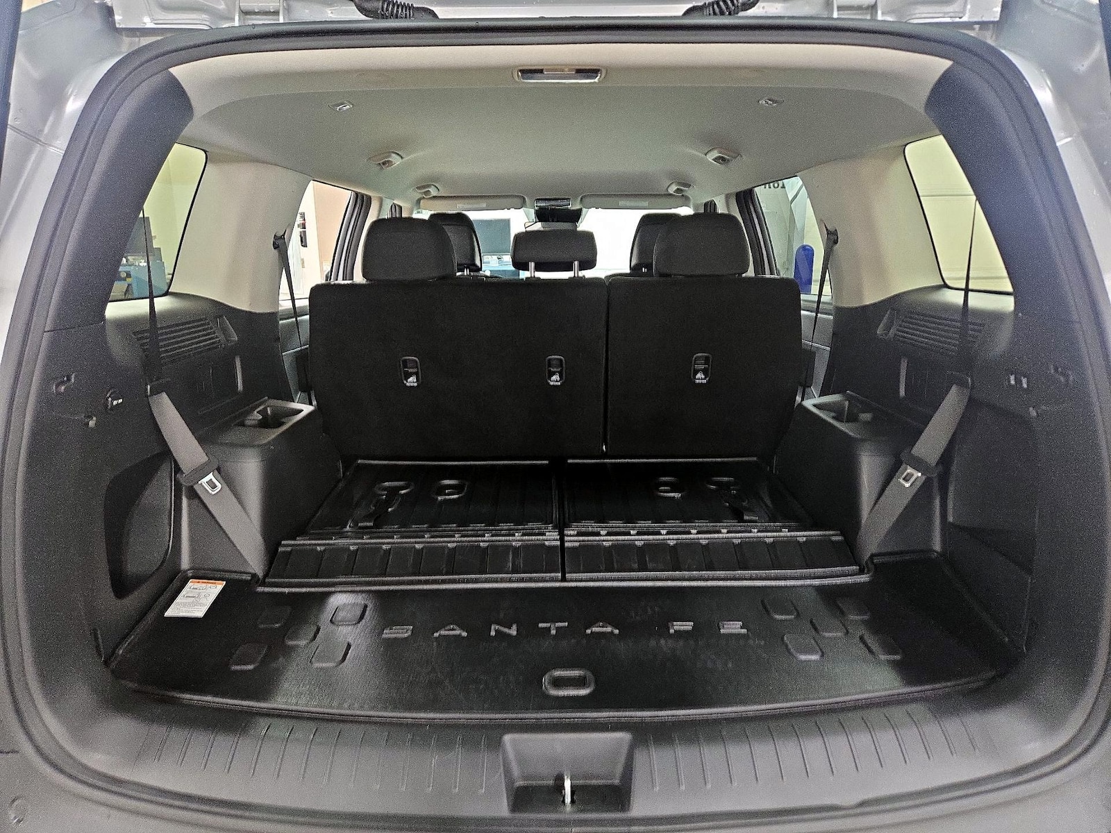 2026 Hyundai Santa Fe SE - Photo 23