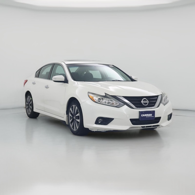 2017 Nissan Altima SV