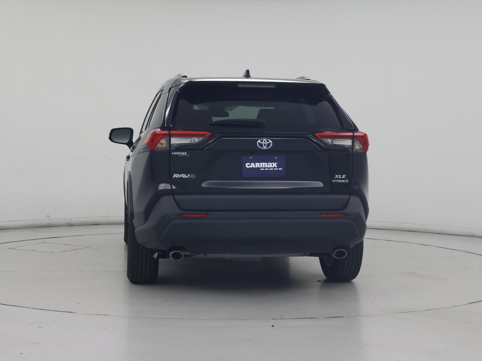 2024 Toyota RAV4 XLE - Photo 7