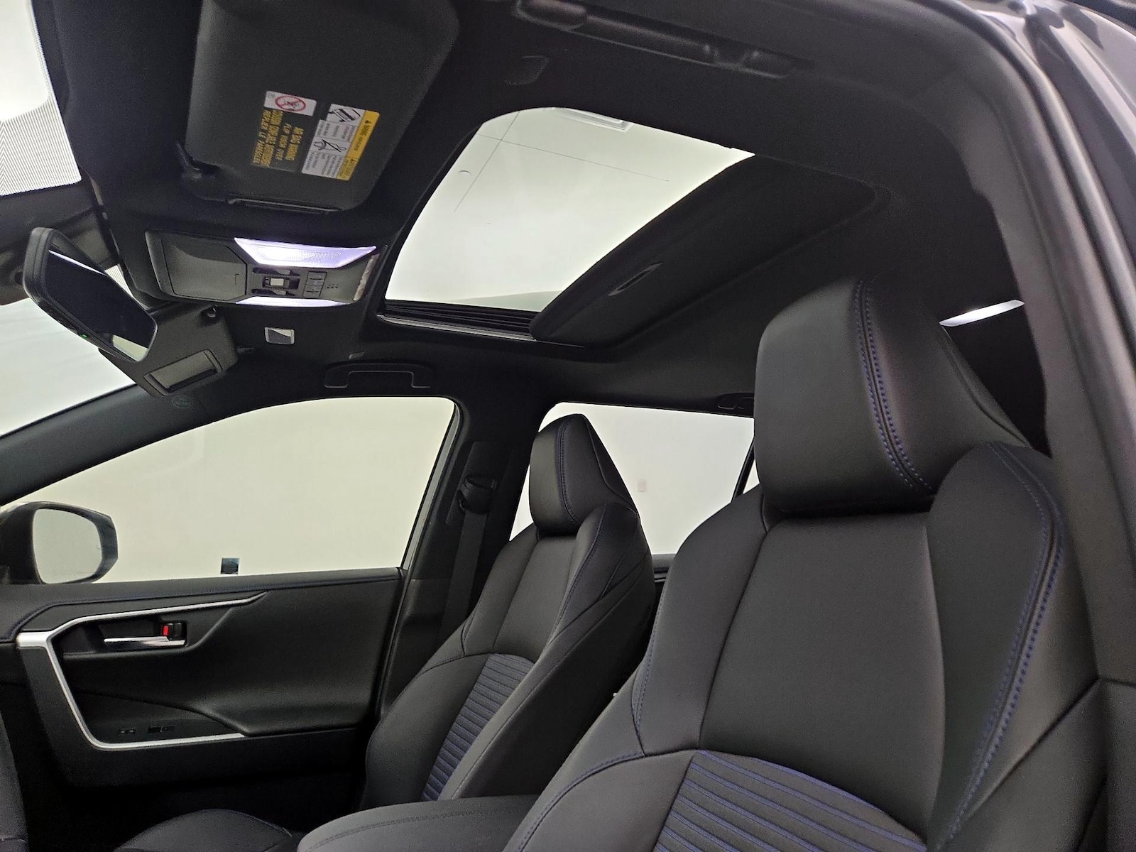 Sunroof(s) & Overhead Airbags