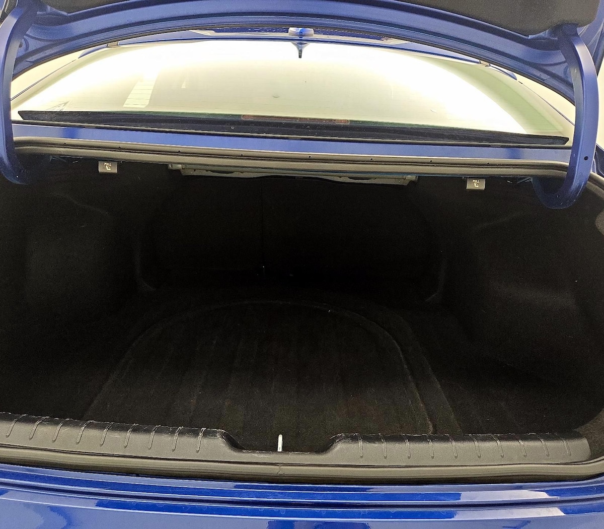 Trunk/Cargo (Seats Up)