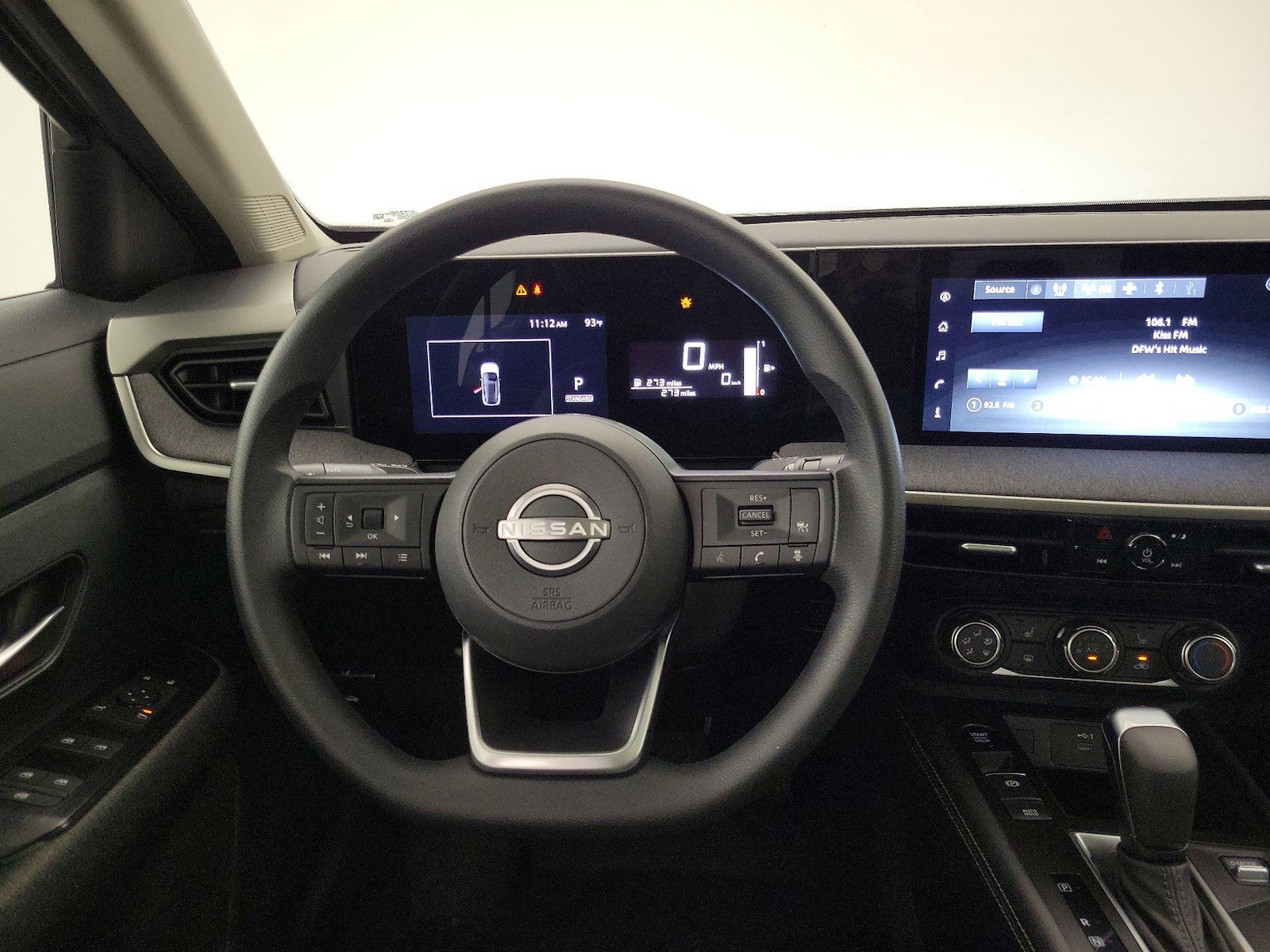 2025 Nissan Kicks SV AWD - Photo 11