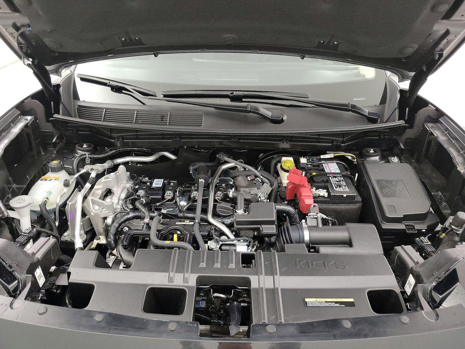 2025 Nissan Kicks SV AWD - Photo 22