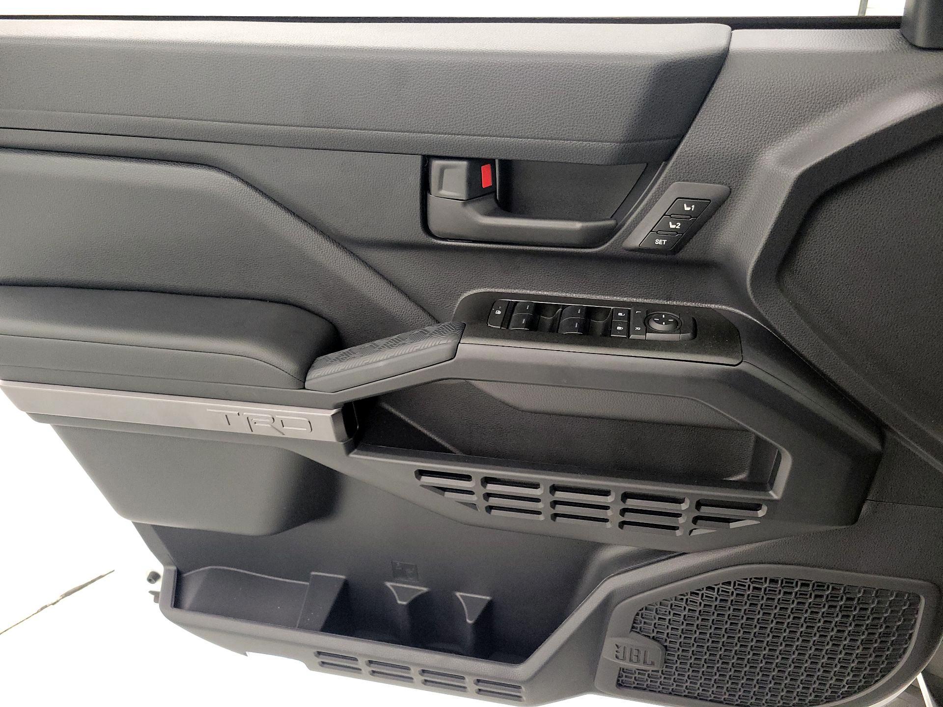 Thumbnail: 2026 Toyota 4Runner - 12