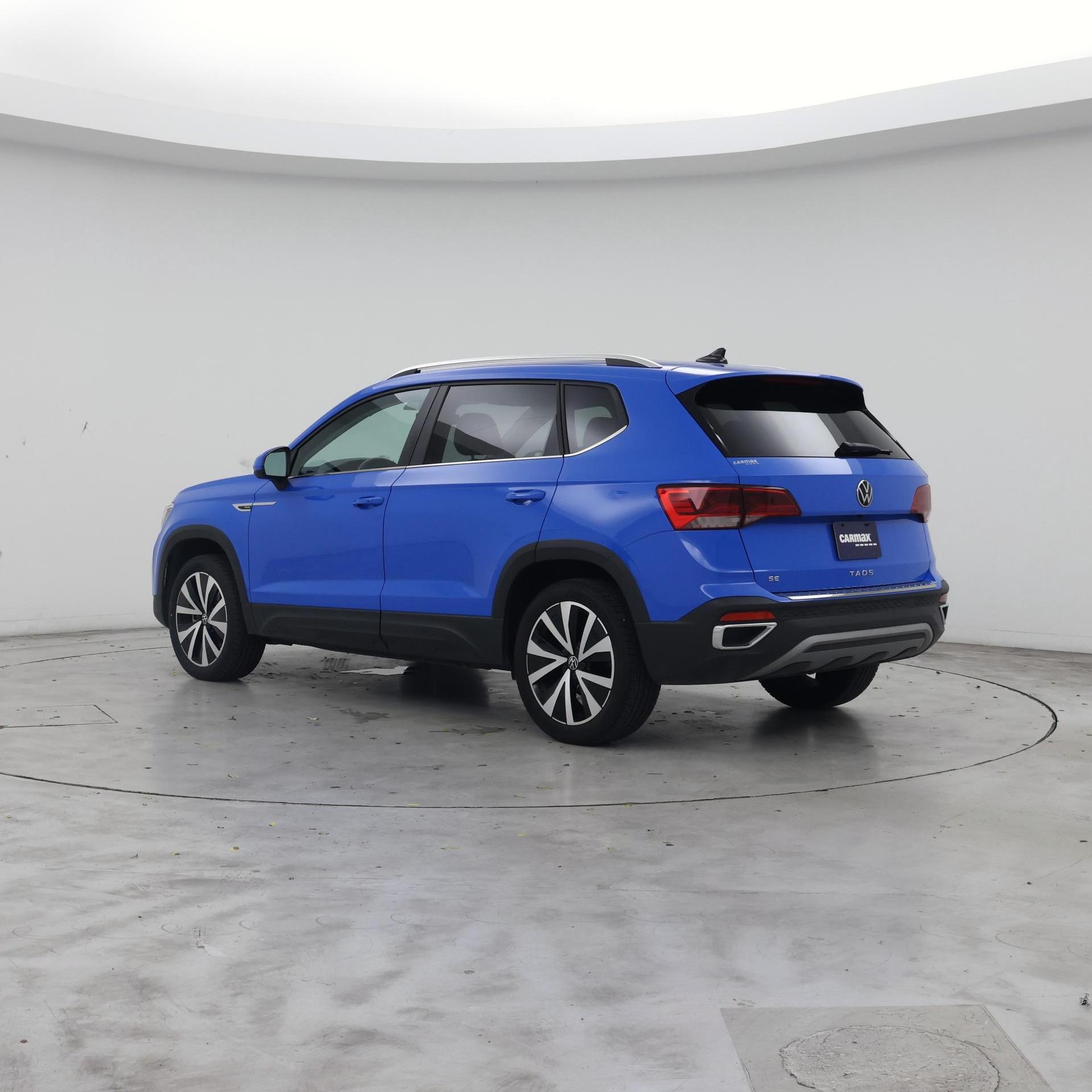 Thumbnail: 2023 Volkswagen Taos - 2