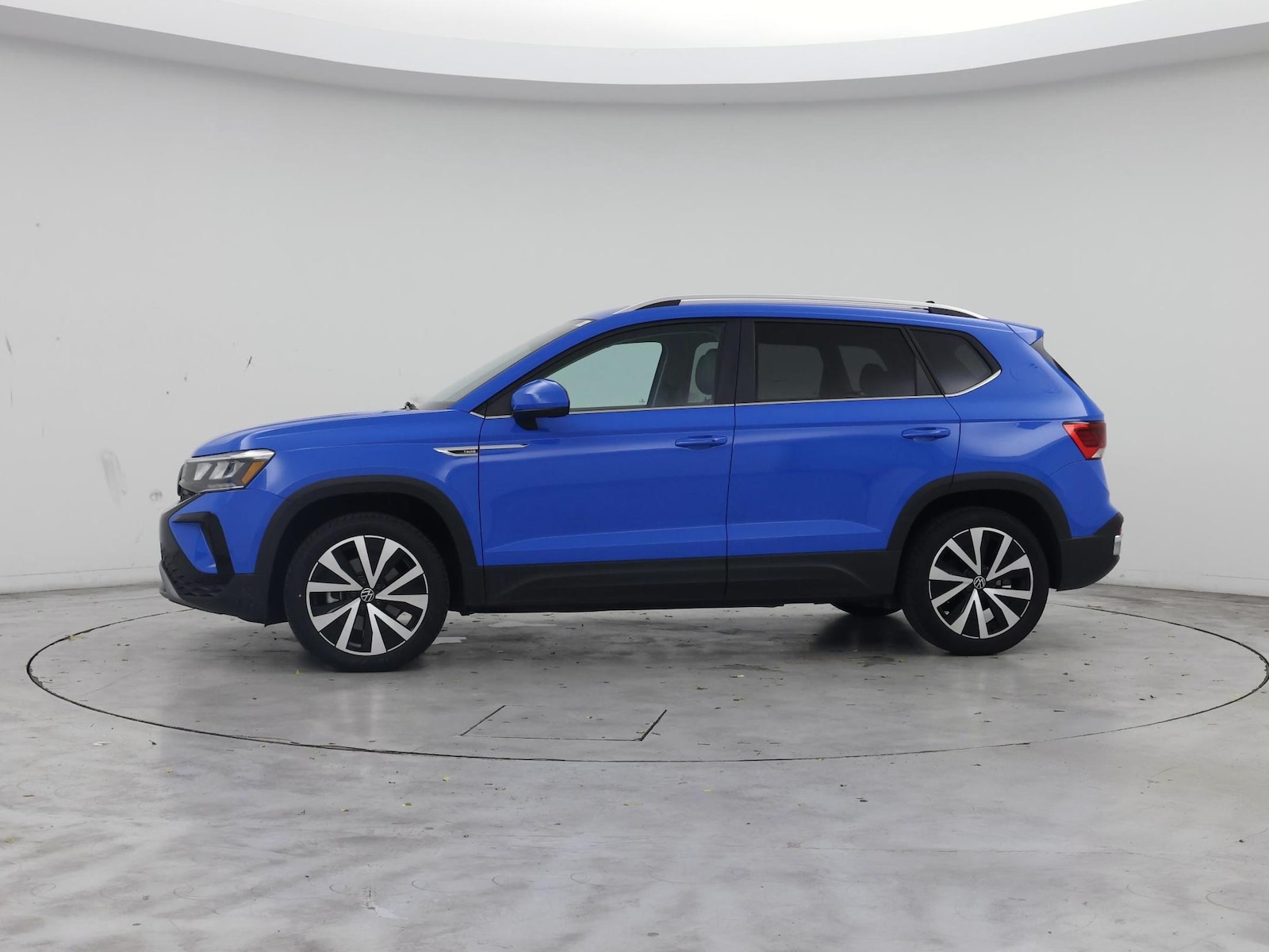 2023 Volkswagen Taos SE - Photo 4