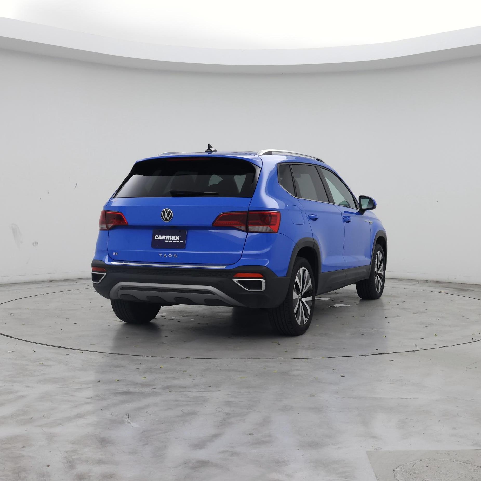 Thumbnail: 2023 Volkswagen Taos - 8