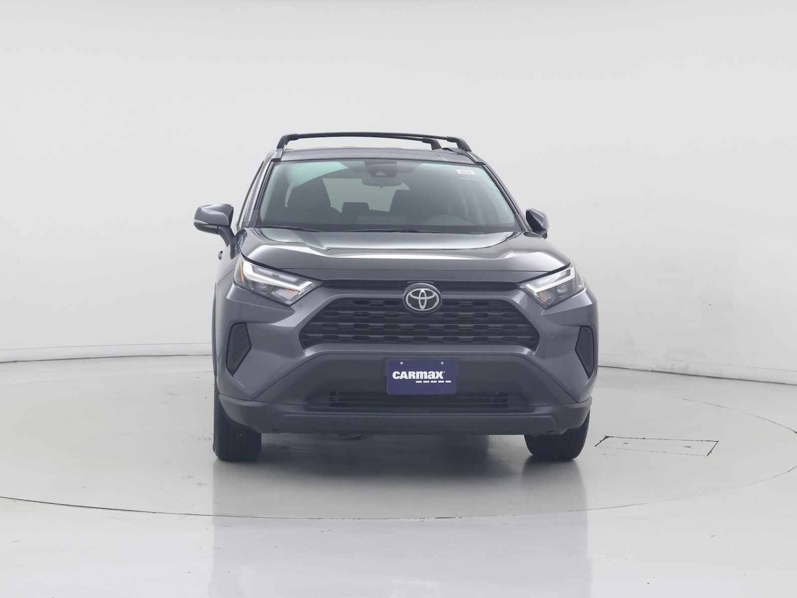 2025 Toyota RAV4 XLE - Photo 6