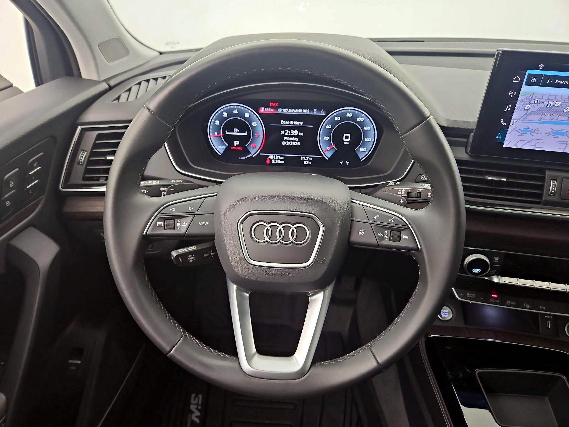 Thumbnail: 2023 Audi Q5 - 10