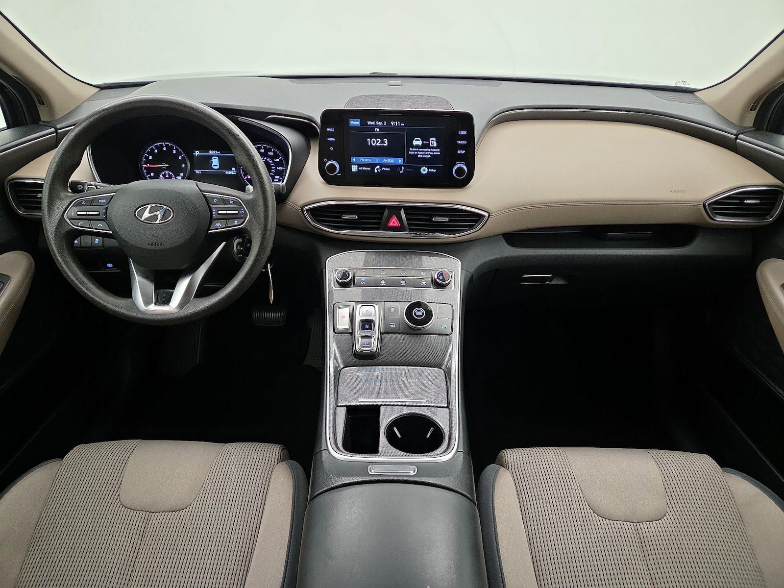 2021 Hyundai Santa Fe SE - Photo 10