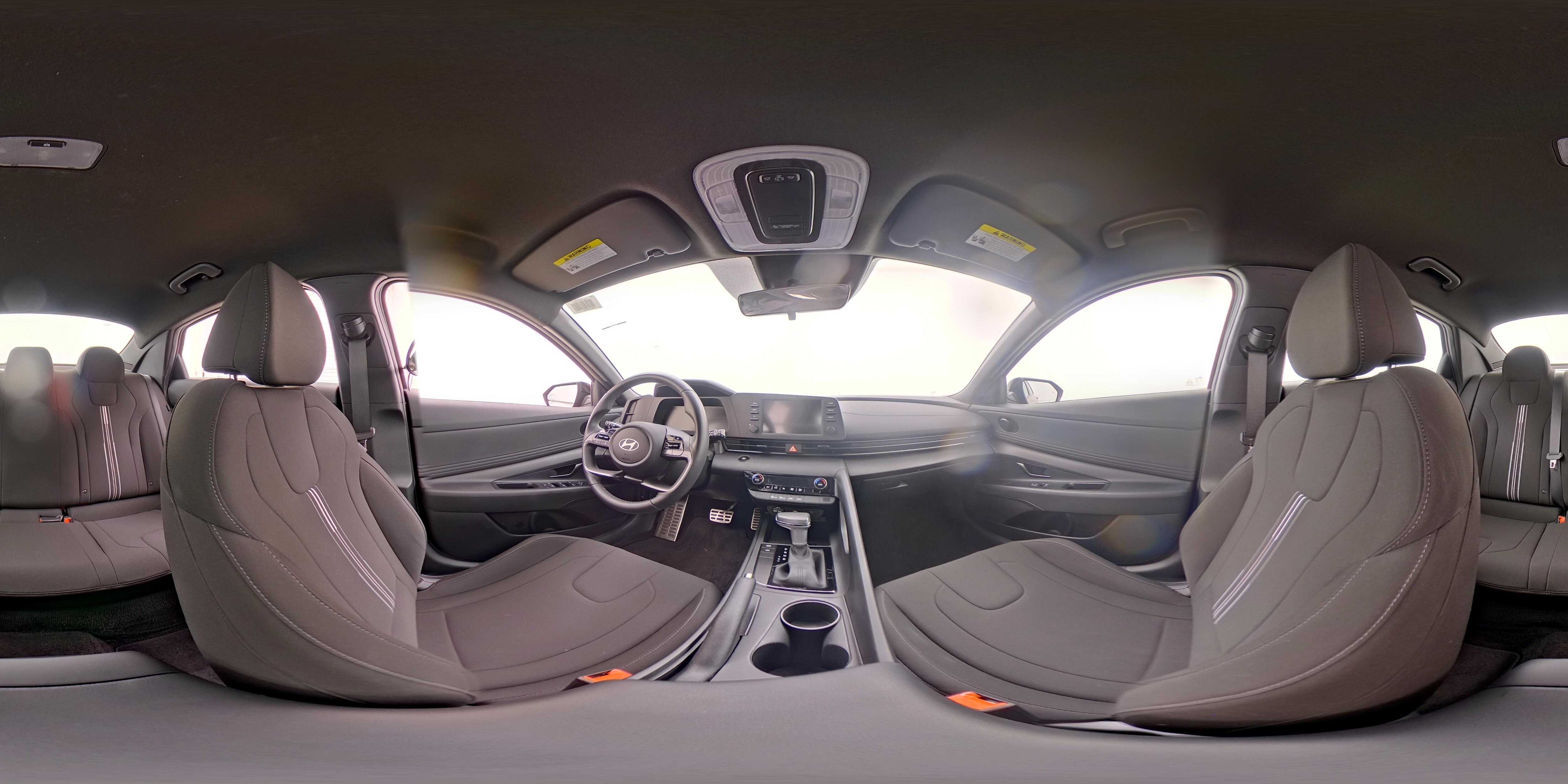 2025 Hyundai Elantra SEL - Photo 24