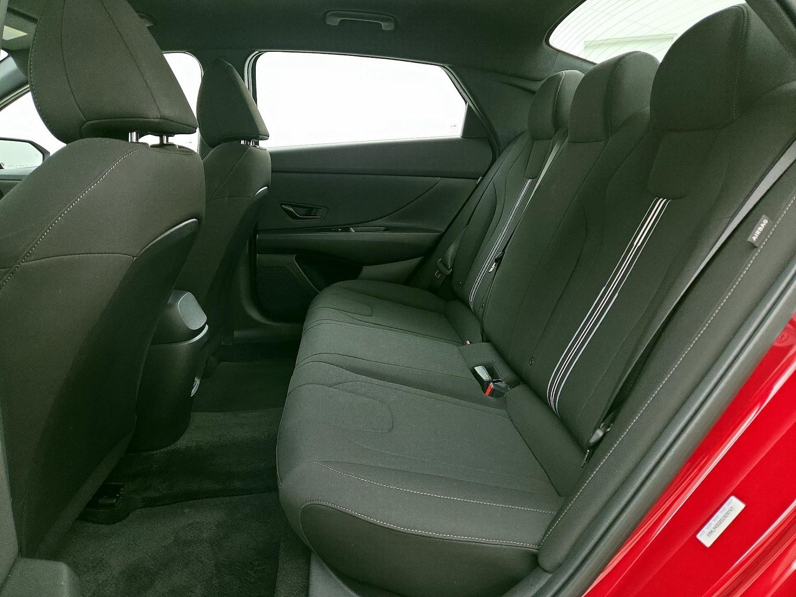 2025 Hyundai Elantra SEL - Photo 20