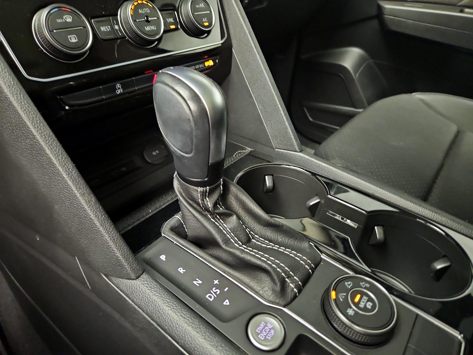 2023 Volkswagen Atlas SEL R-Line Black - Photo 18