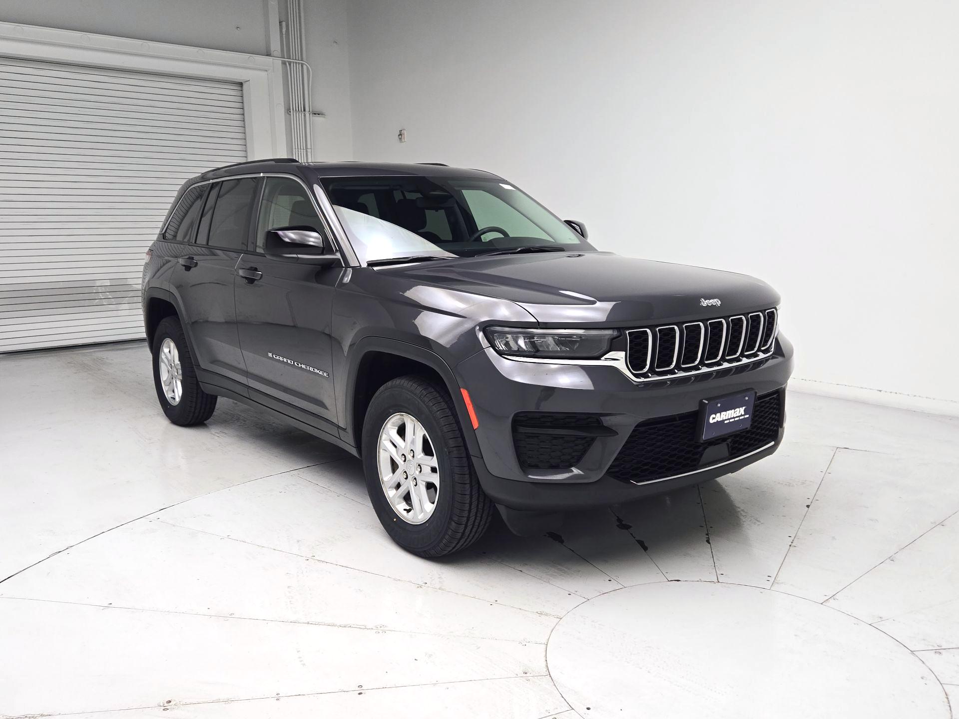 Thumbnail: 2023 Jeep Grand Cherokee - 1