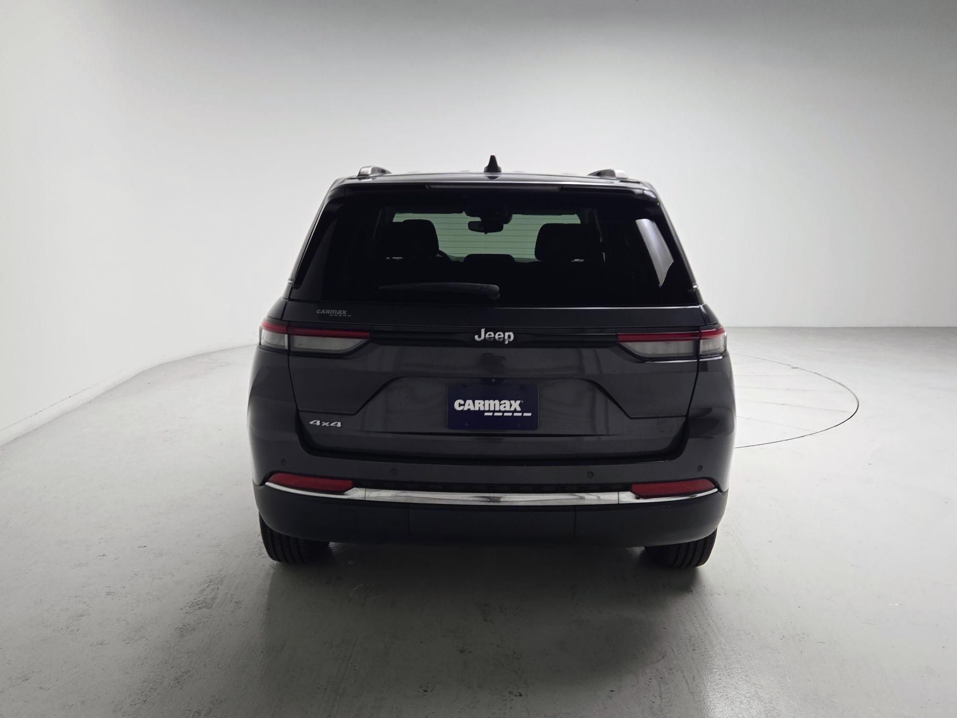 Thumbnail: 2023 Jeep Grand Cherokee - 6