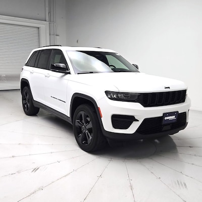 2023 Jeep Grand Cherokee Altitude