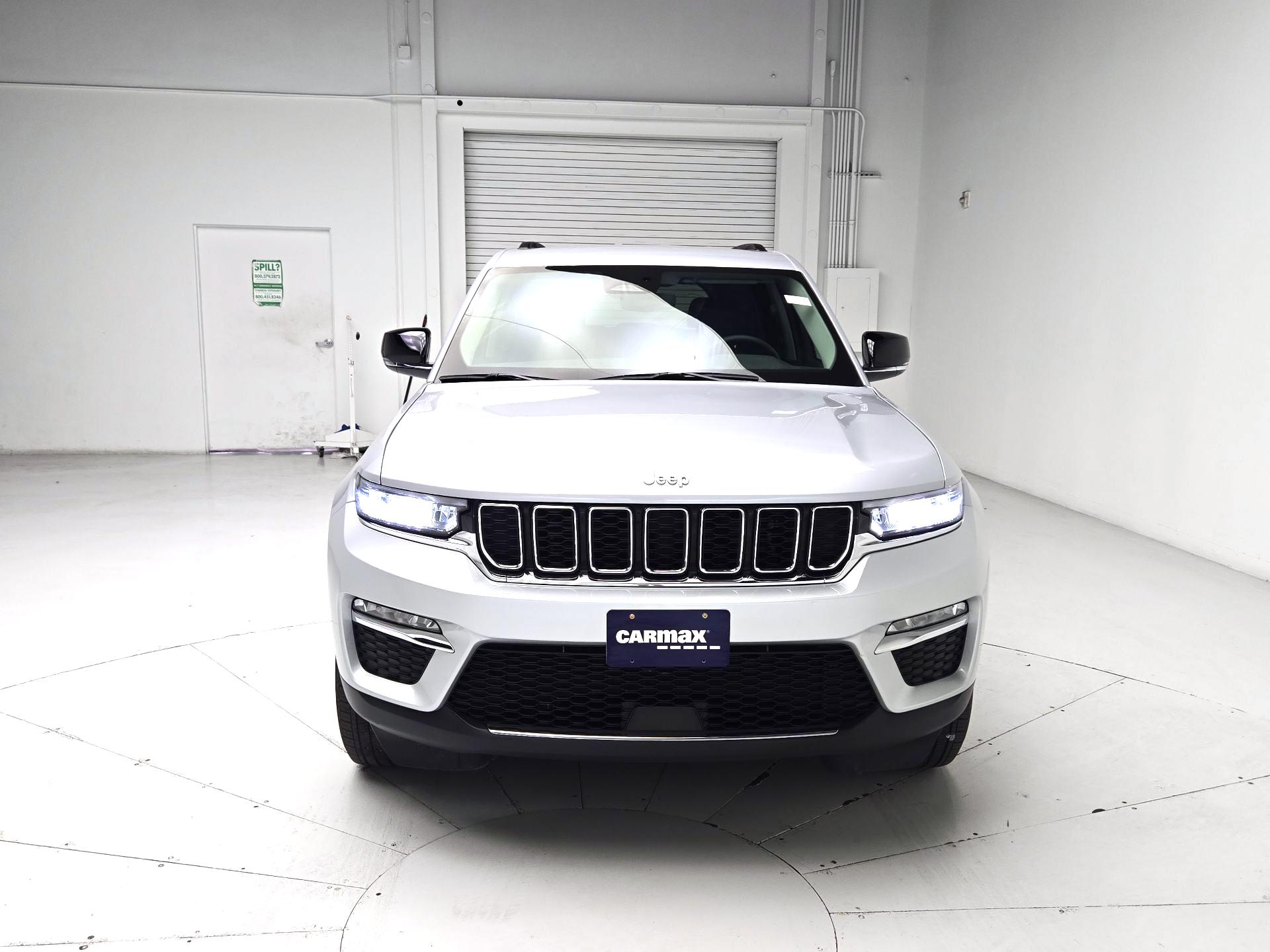 Thumbnail: 2023 Jeep Grand Cherokee - 2