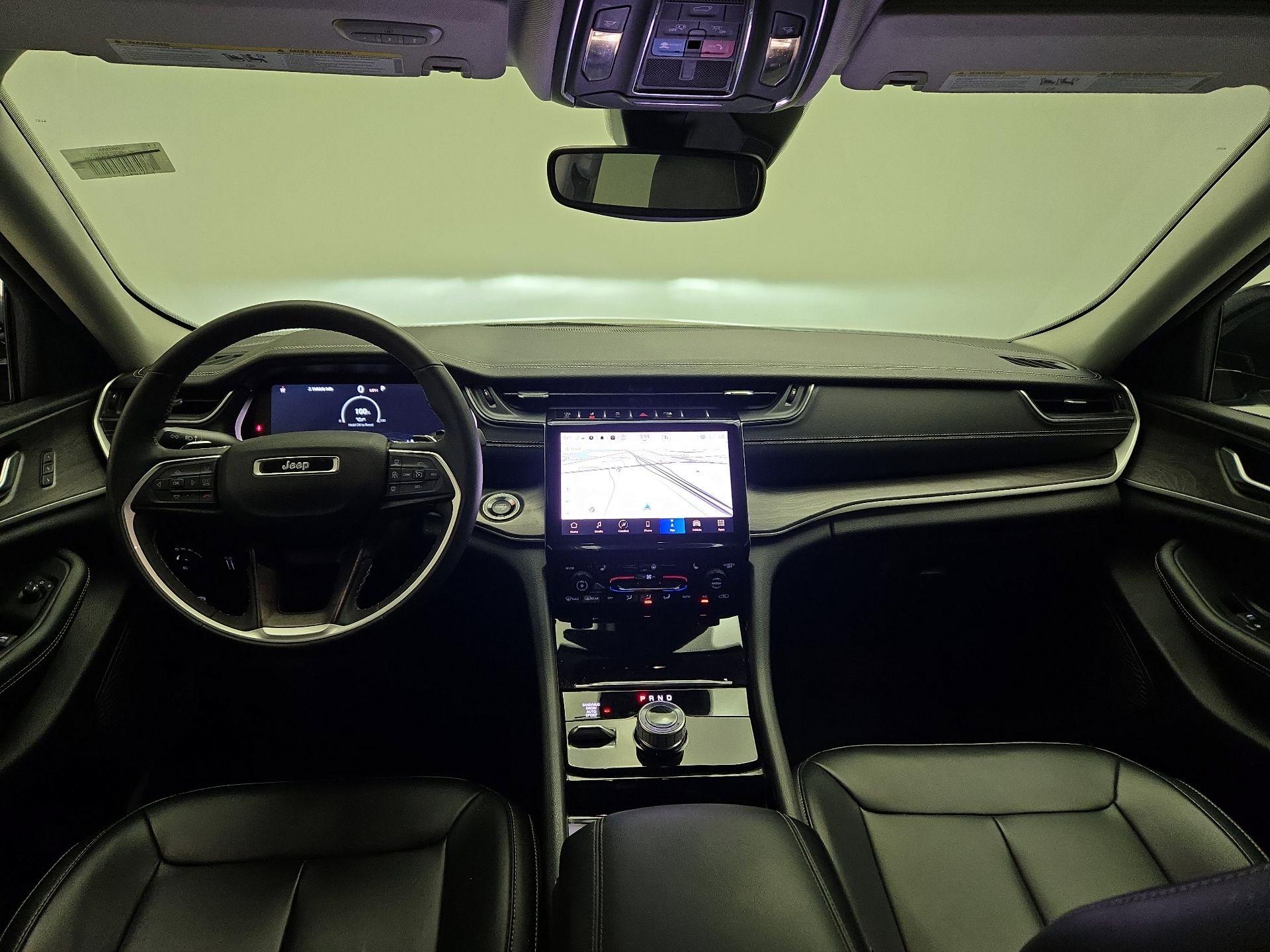 Thumbnail: 2023 Jeep Grand Cherokee - 8