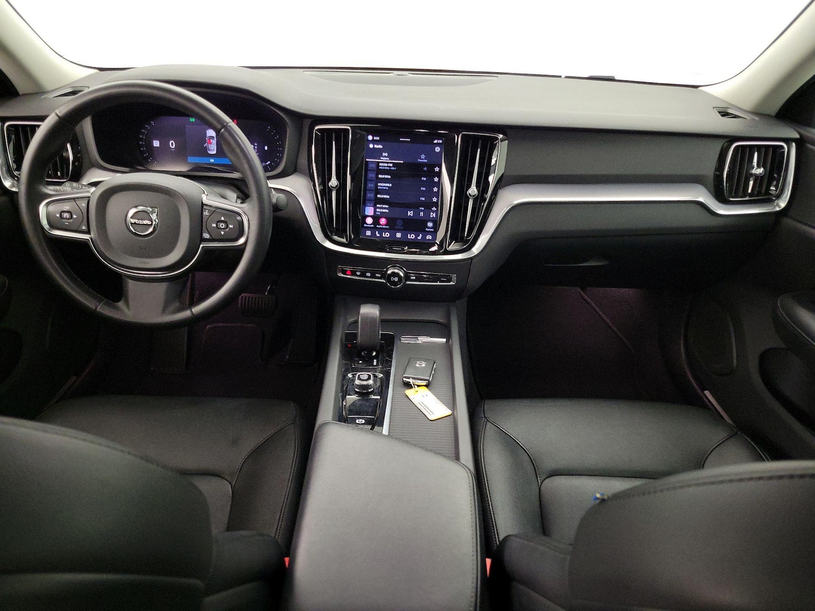 2024 Volvo S60 Core - Photo 10