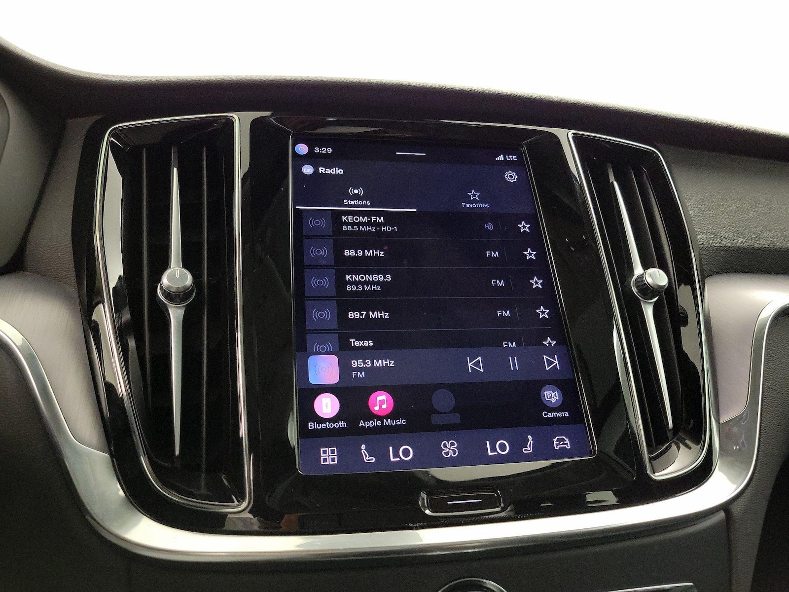 2024 Volvo S60 Core - Photo 16