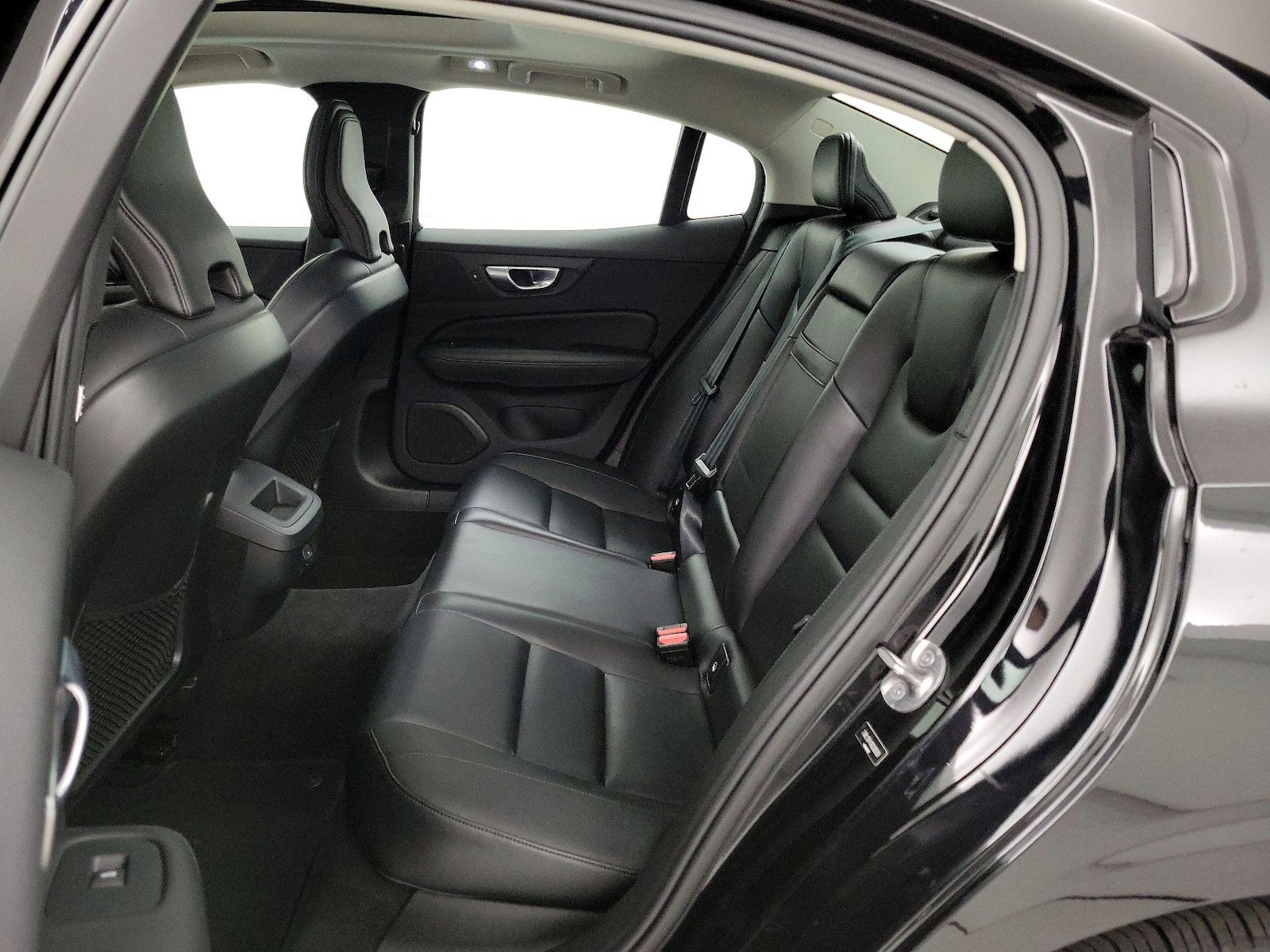 2024 Volvo S60 Core - Photo 20
