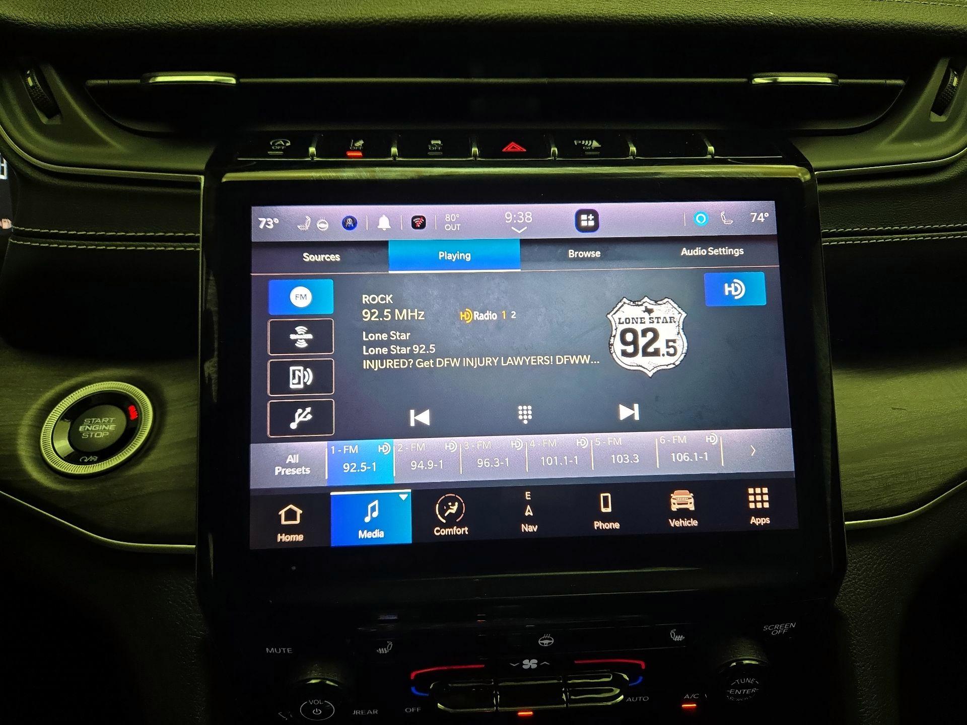 Thumbnail: 2023 Jeep Grand Cherokee - 14