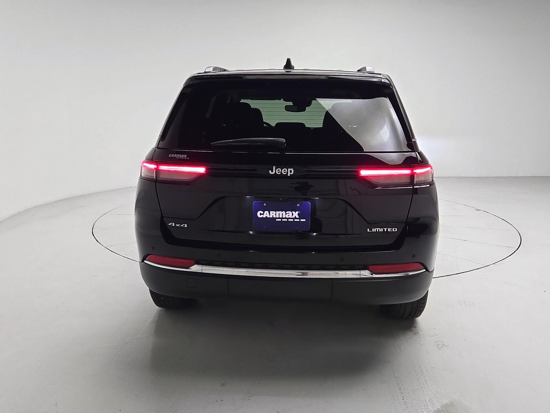 Thumbnail: 2023 Jeep Grand Cherokee - 6
