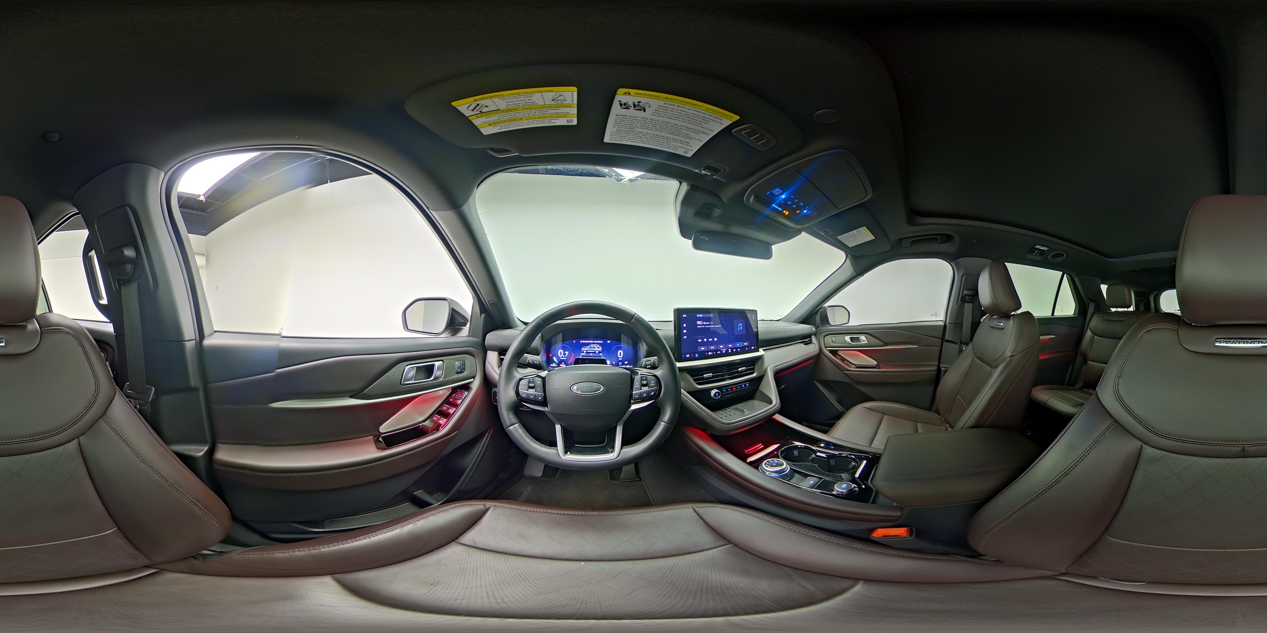 2025 Ford Explorer Platinum - Photo 24