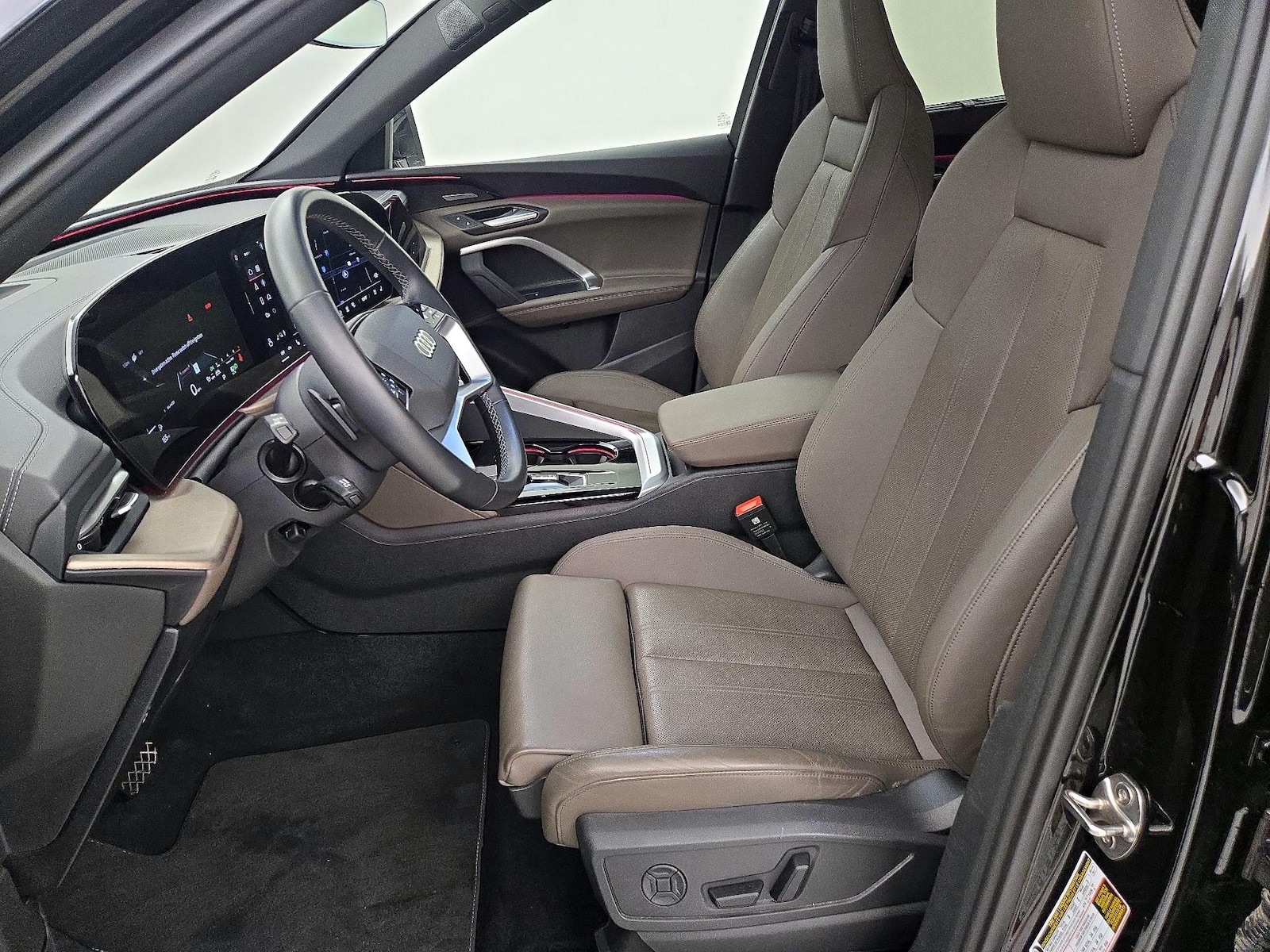 2025 Audi Q5 Premium Plus - Photo 12